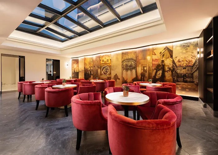 Aurea Legends By Eurostars Hotel Company Прага