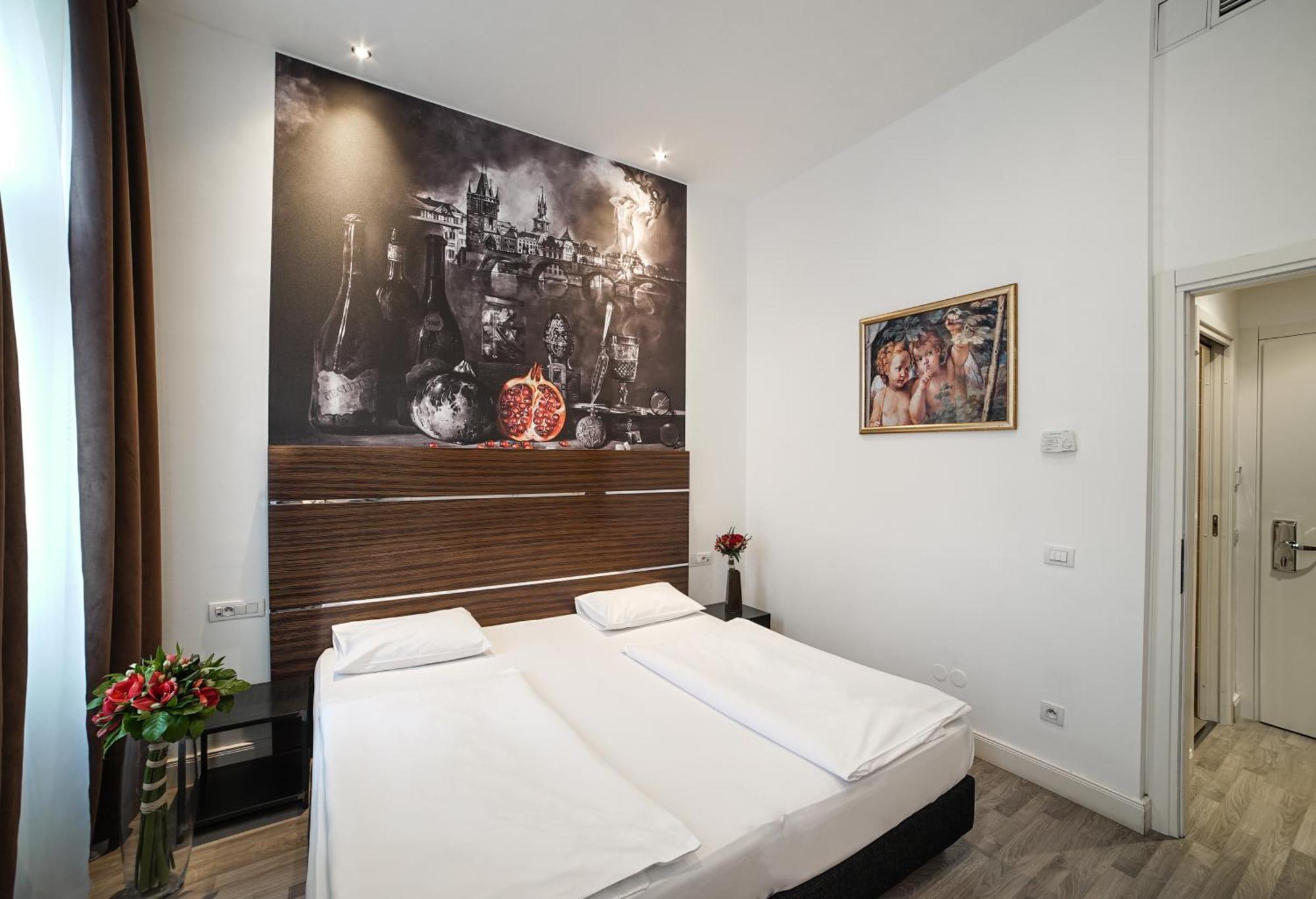 Double or Twin Room,1433513998:JPEG