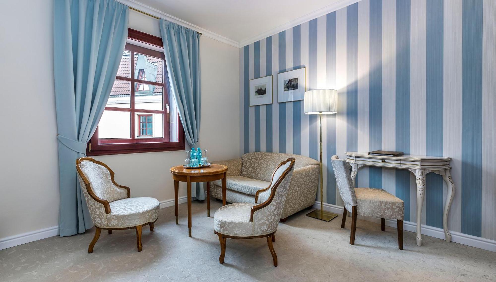 Executive Junior Suite