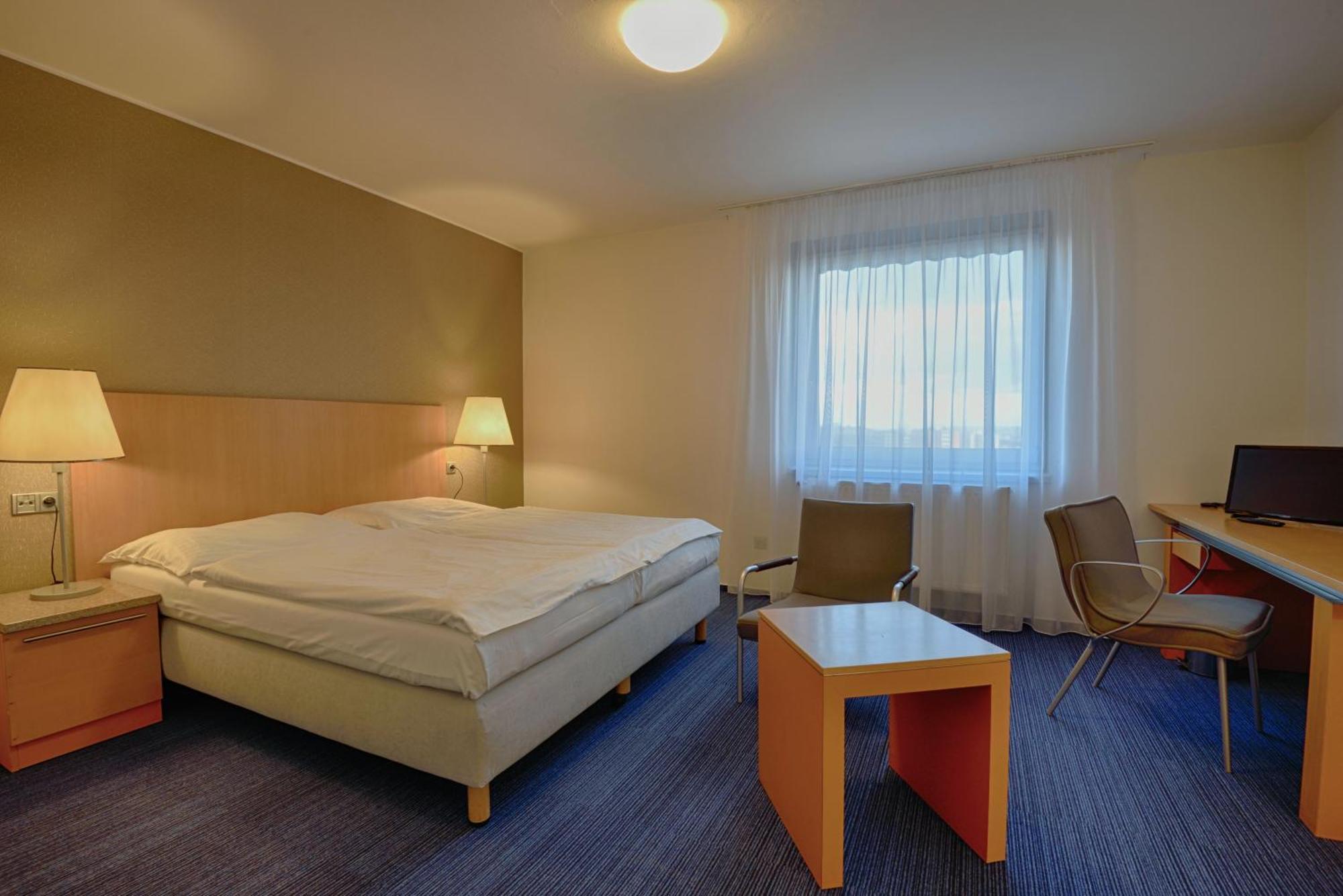 Double Room,706747414:JPEG