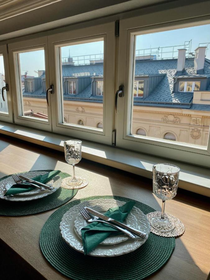 Double Room,1225718681:JPEG