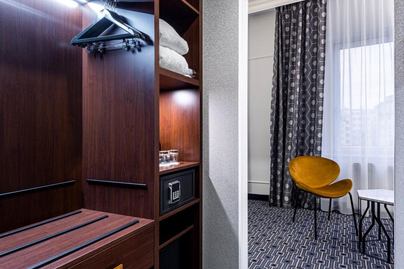 Executive King Room