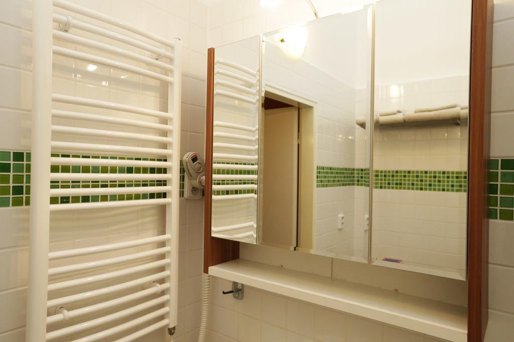 Apartment Ground Floor,171429399:JPEG