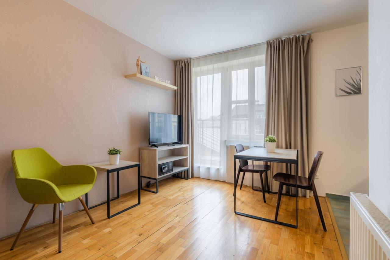 Studio Superior Terrace 2 pax