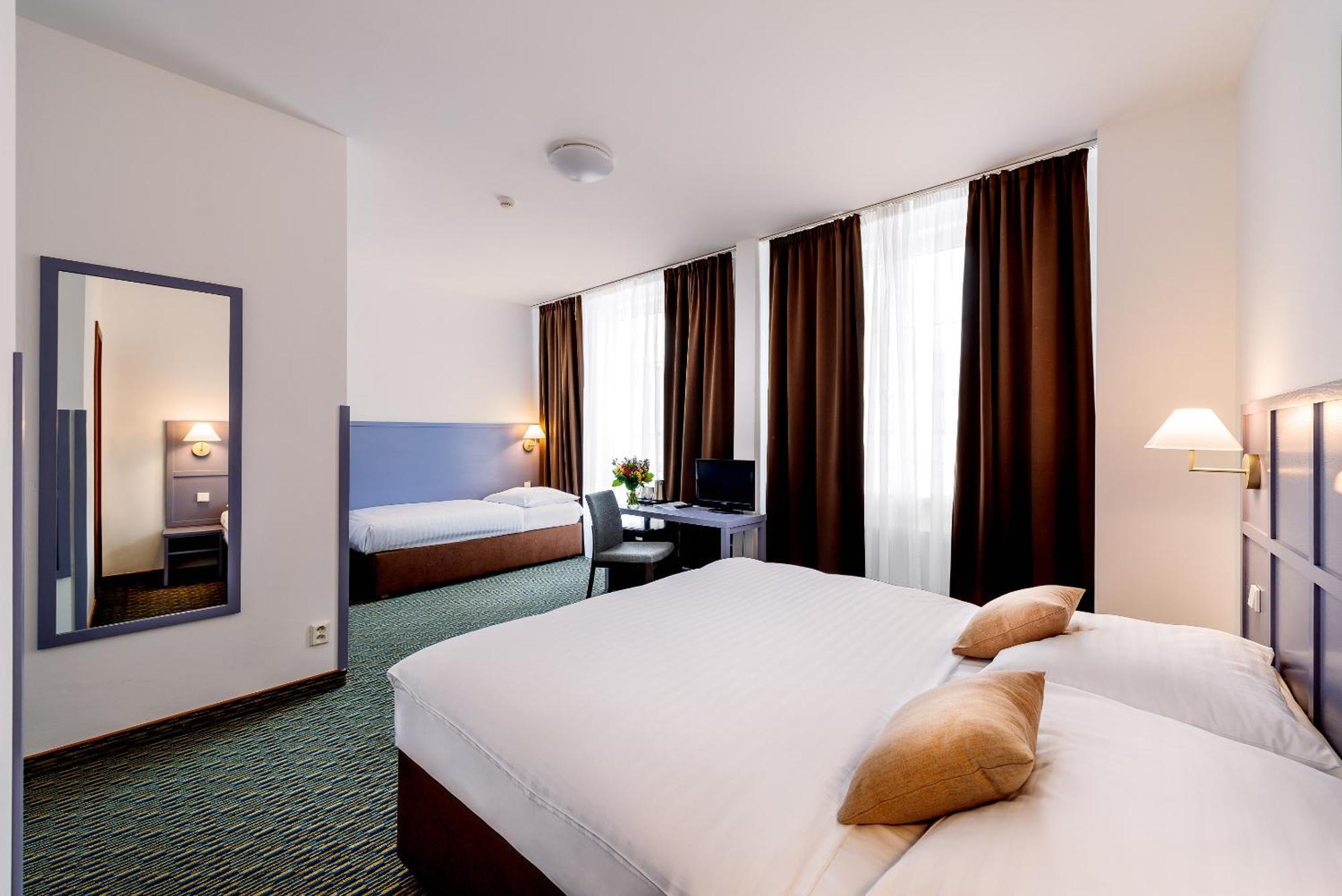 Superior Triple Room