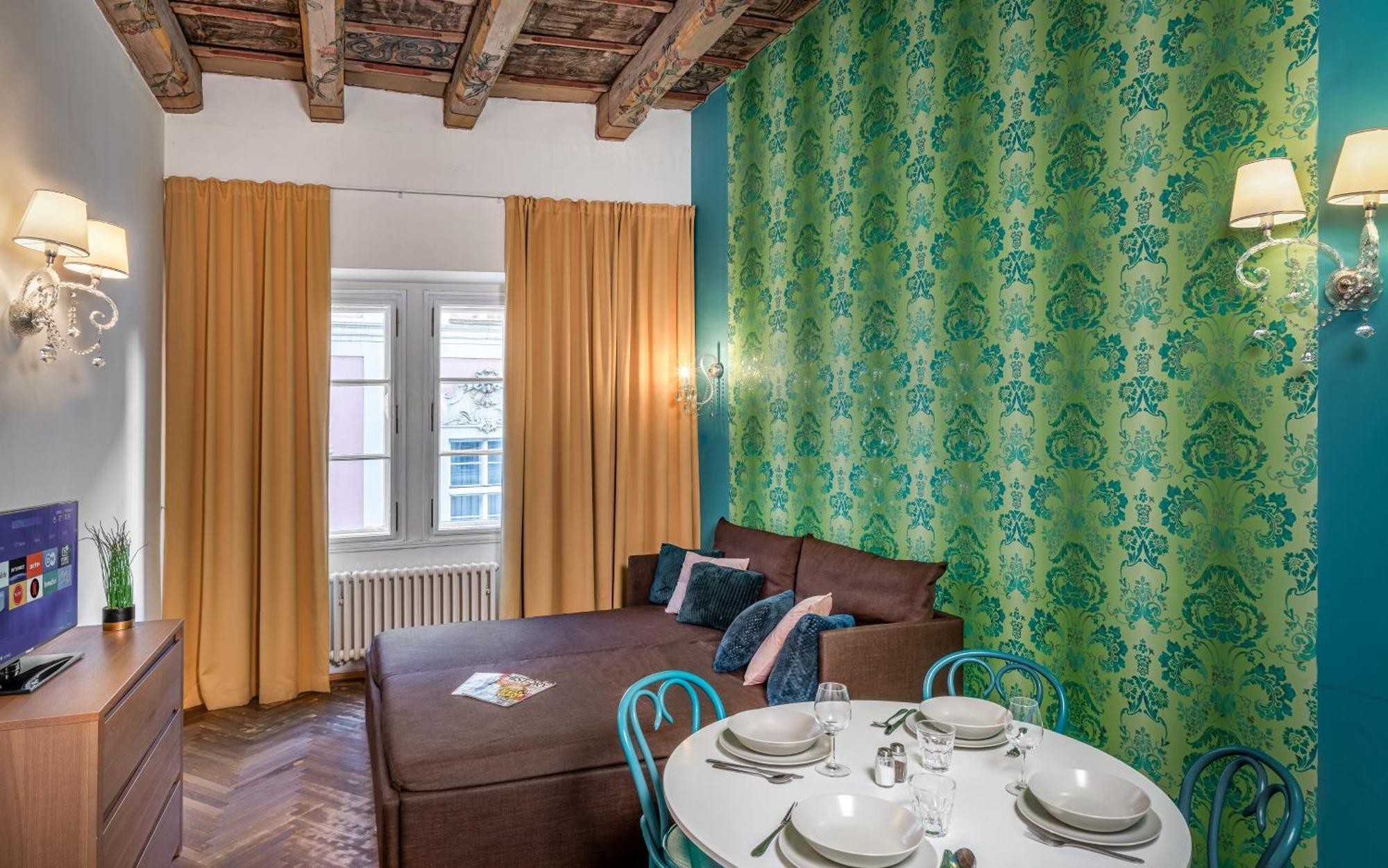 One-Bedroom Apartment,1500806842:JPEG
