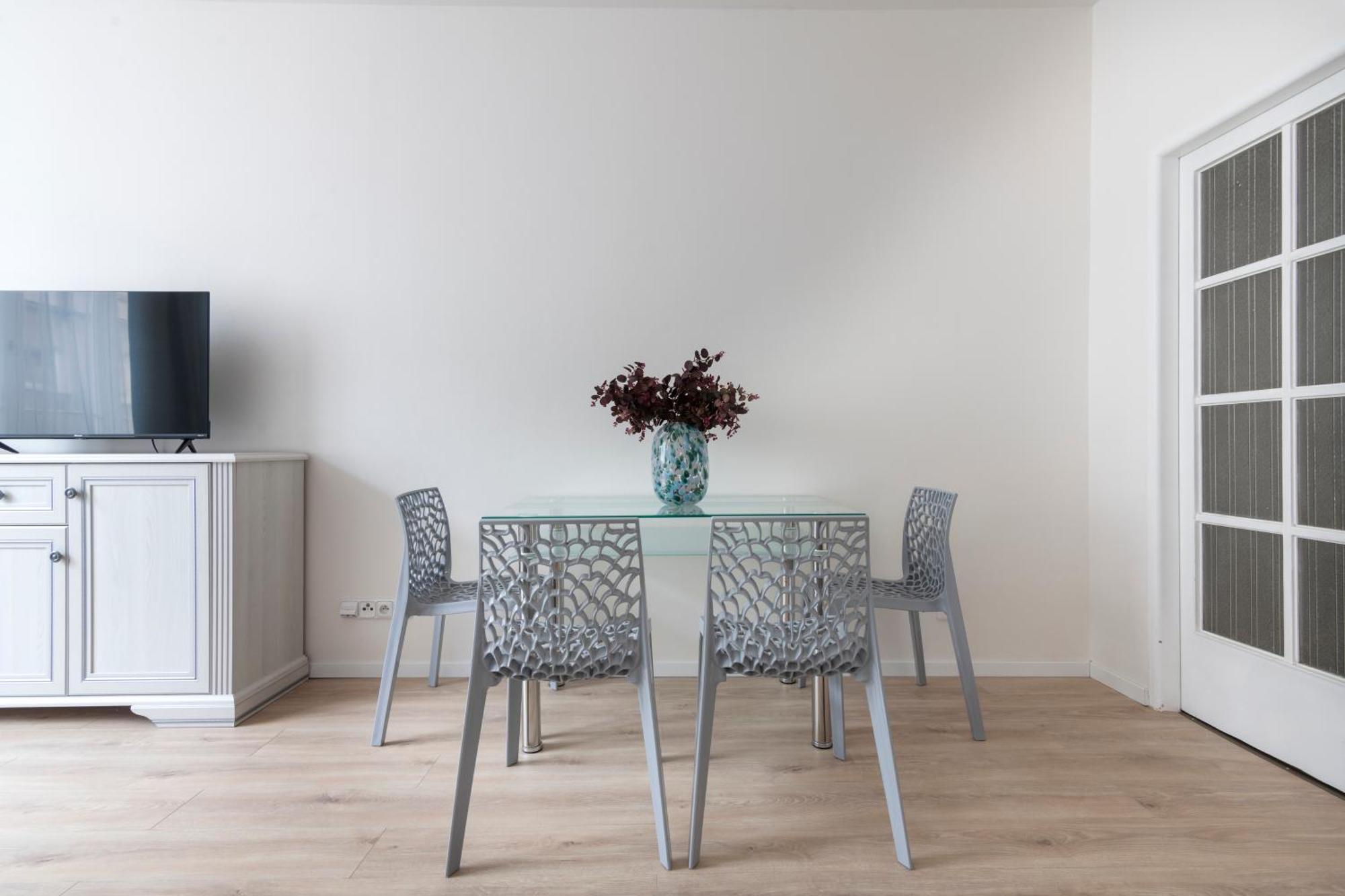 Superior Apartment