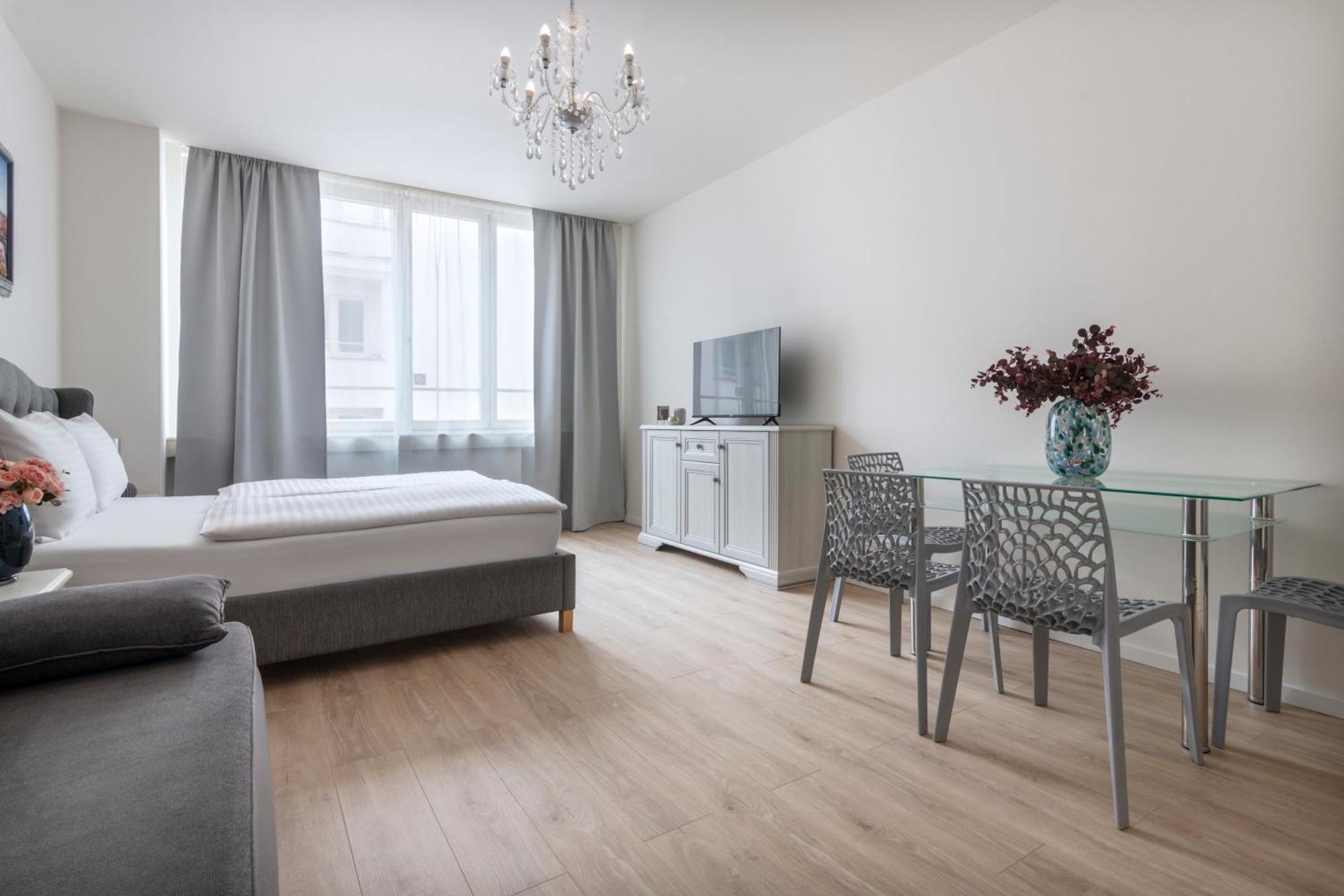 Superior Apartment