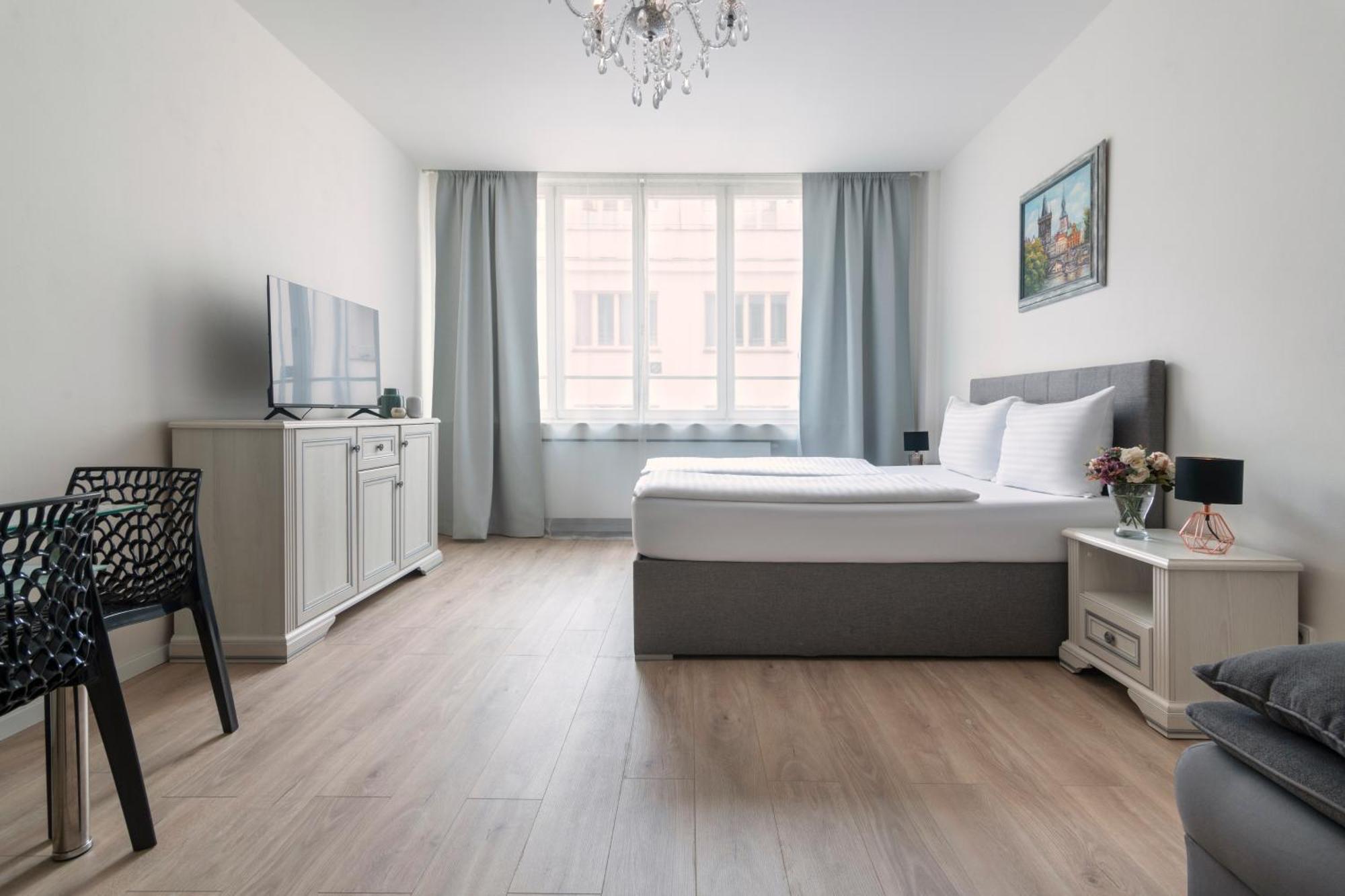 Superior Apartment