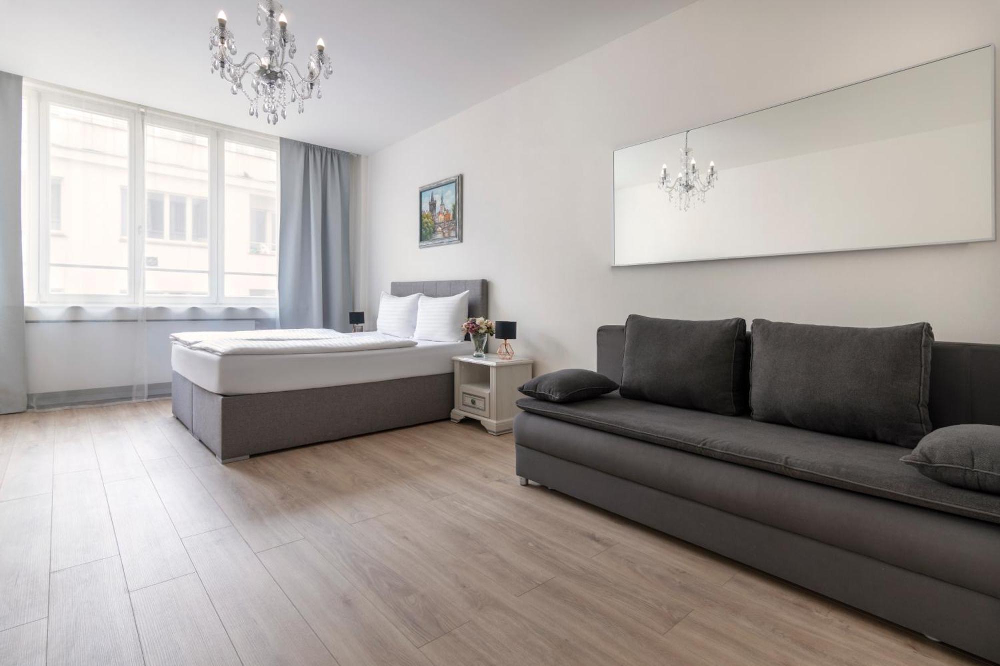 Superior Apartment