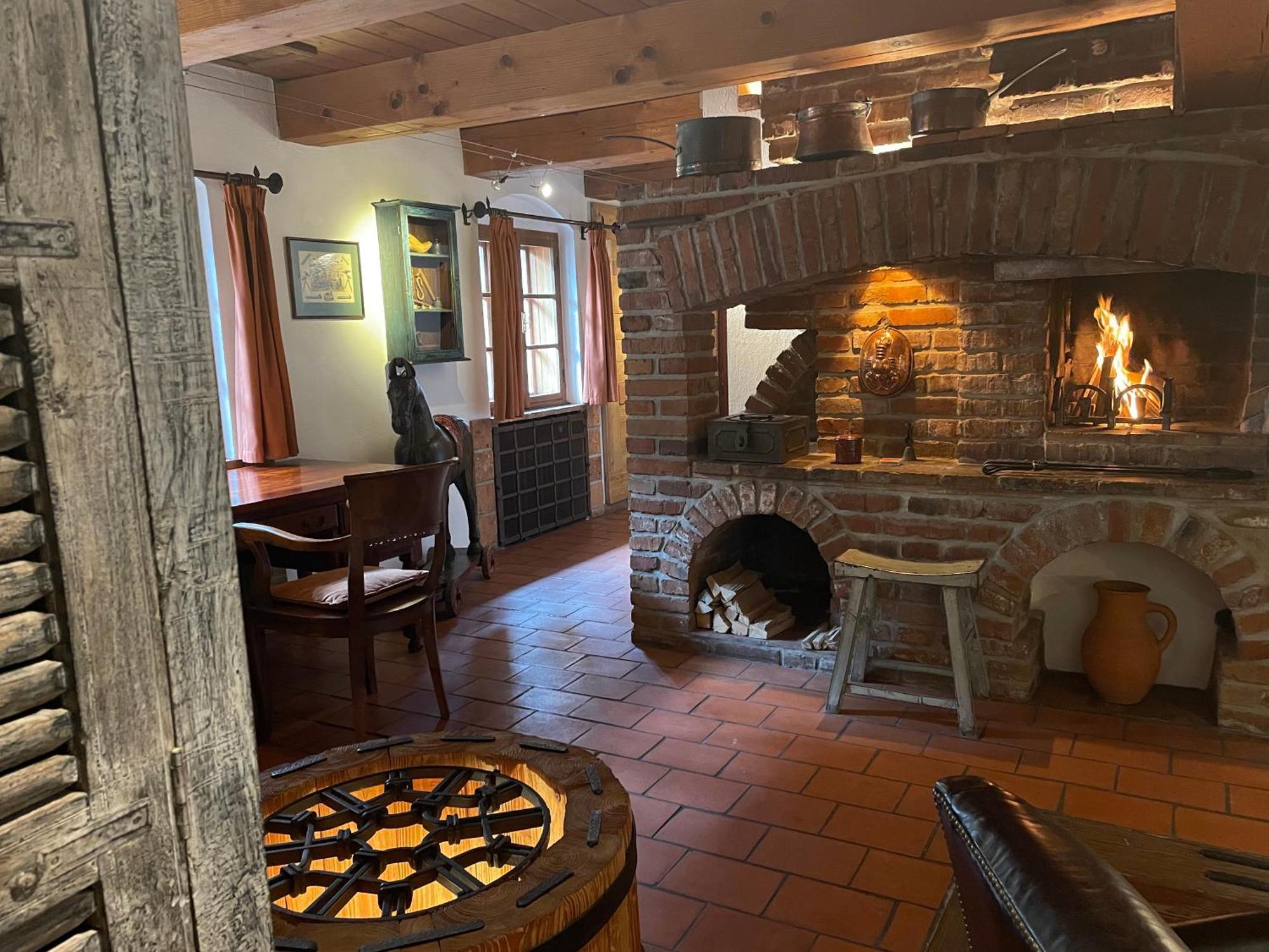 Deluxe Double Room Fireplace