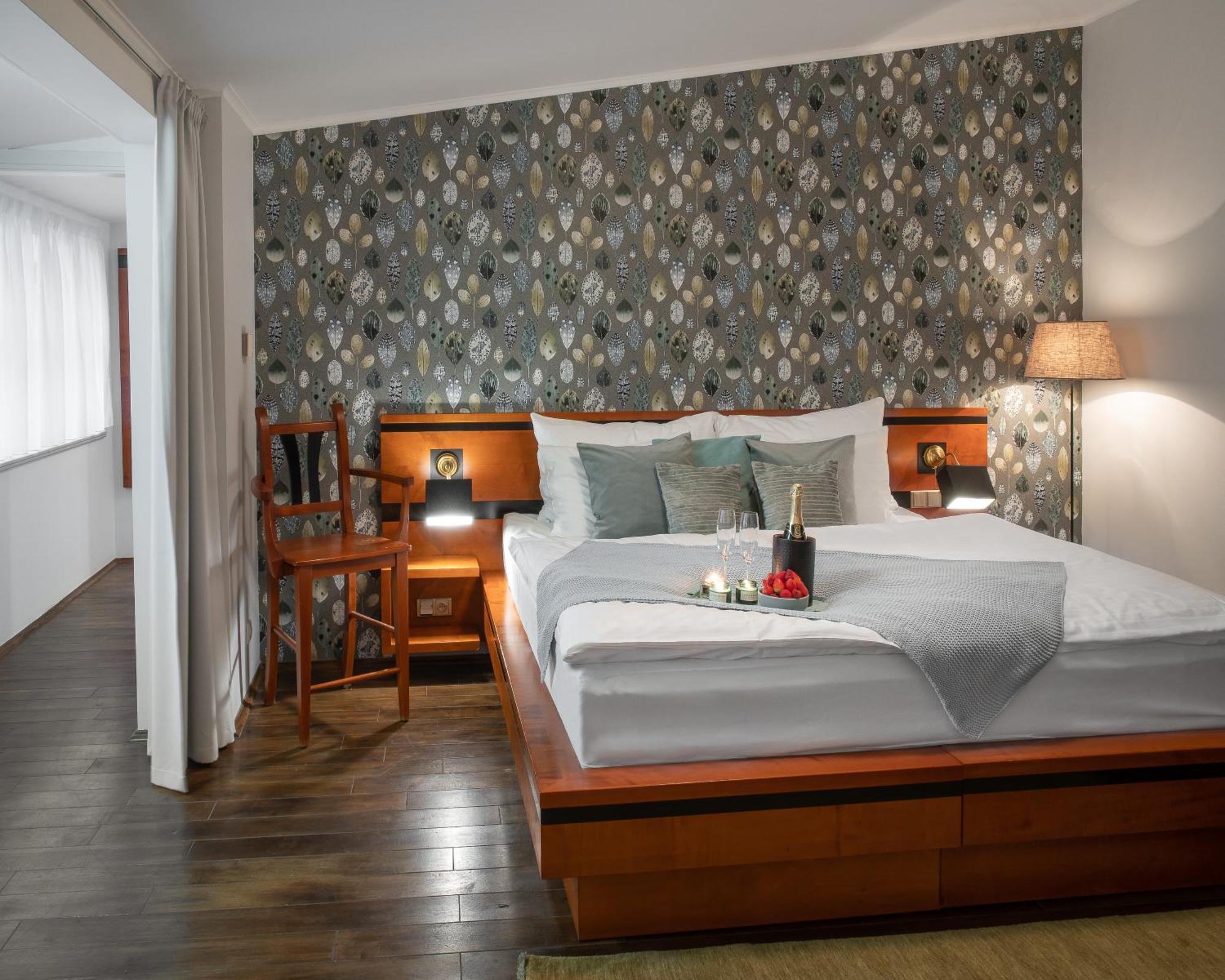 One-Bedroom Apartment Terrace