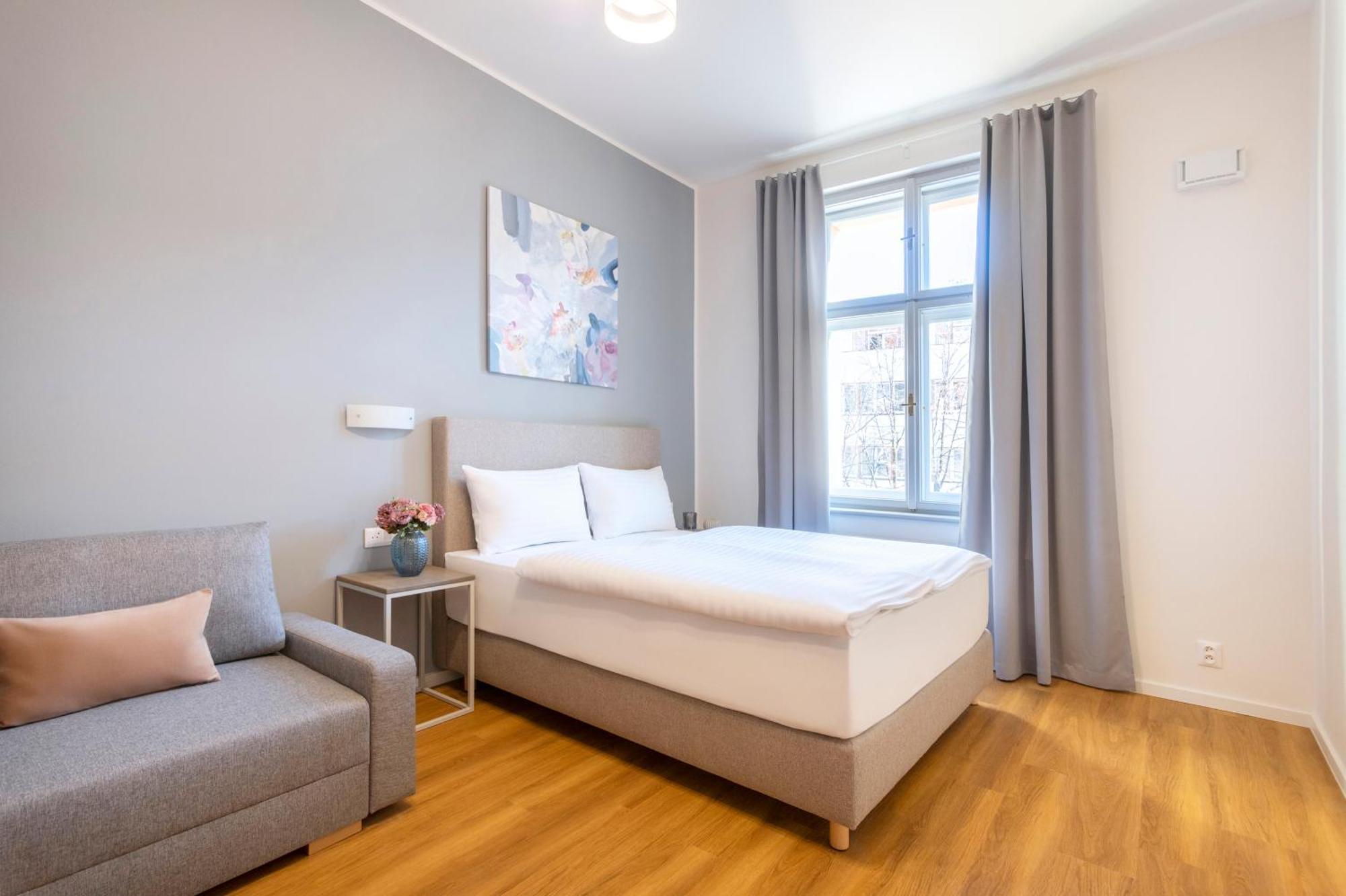 Deluxe Apartment,1547271334:JPEG