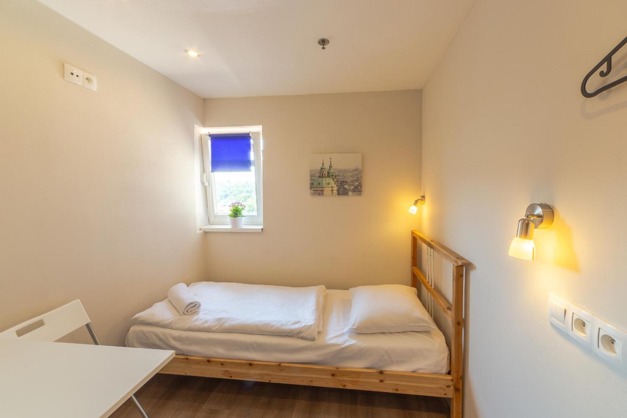 Single Room,1549906900:JPEG