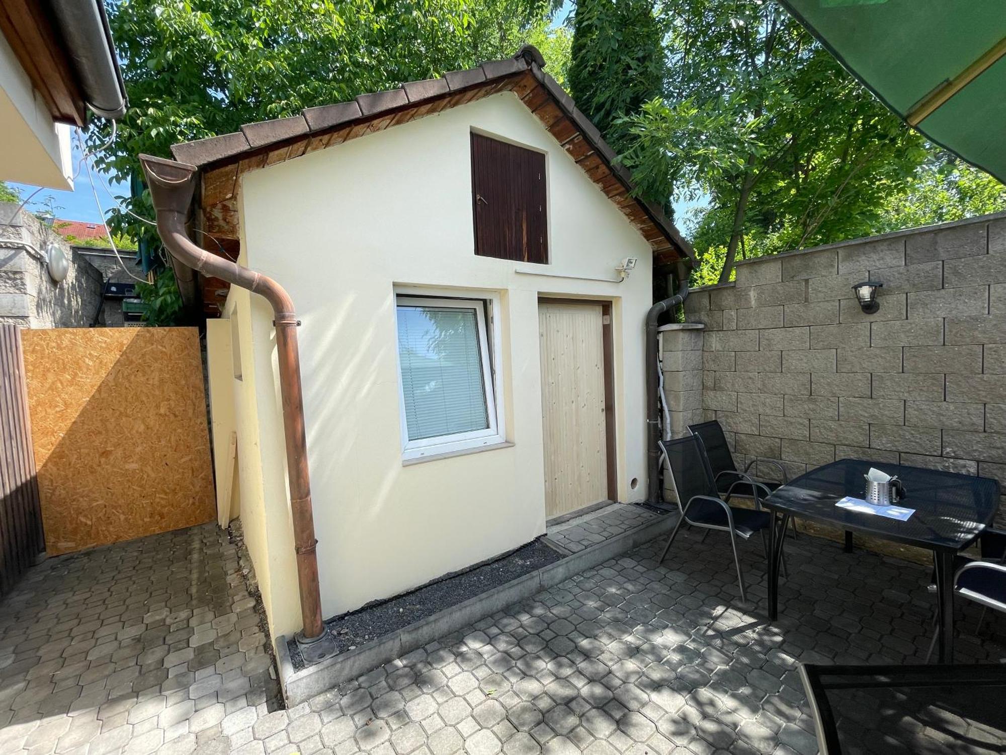 Bungalow
