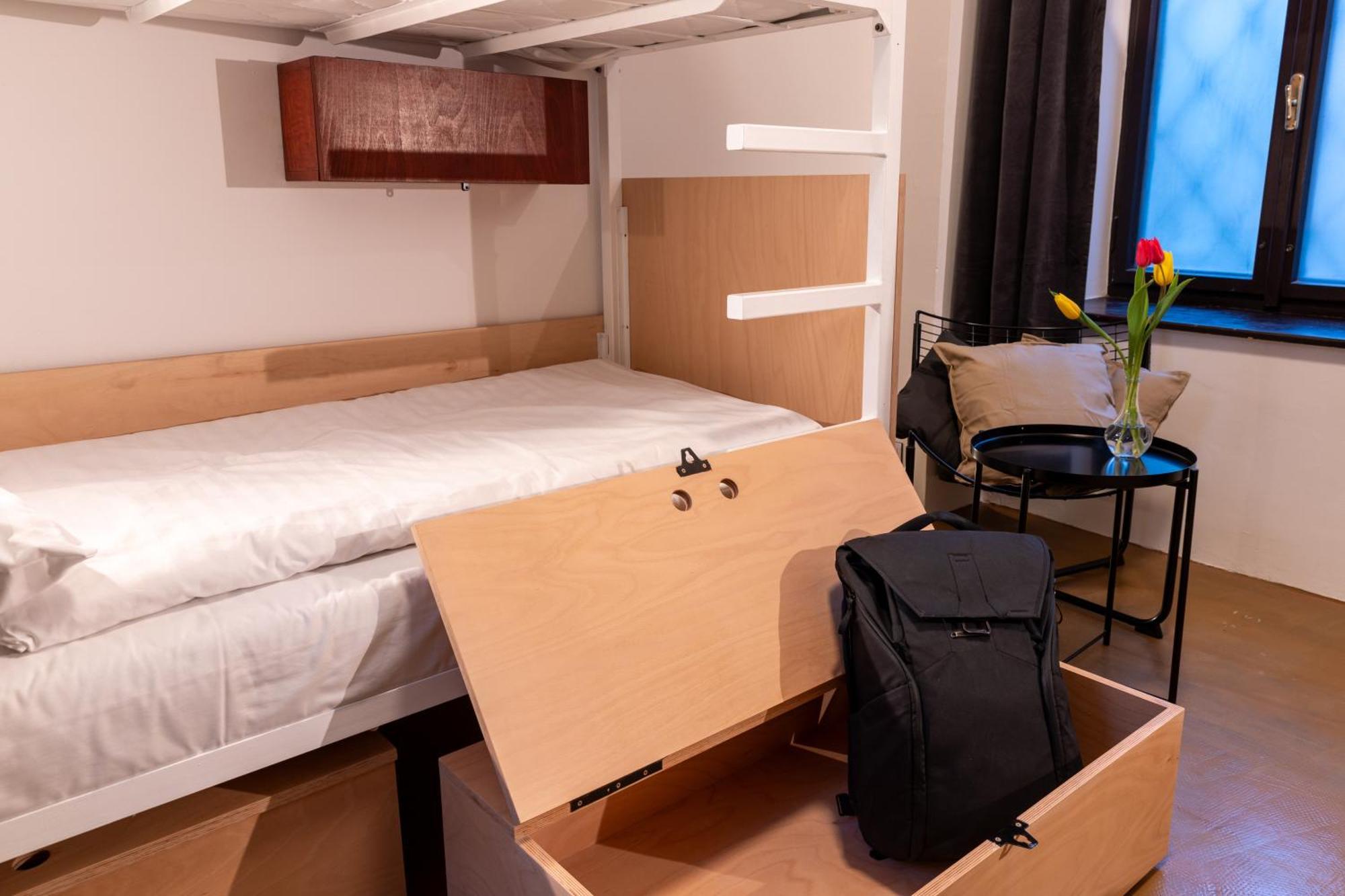 Bed 4-Bed Dormitory Room