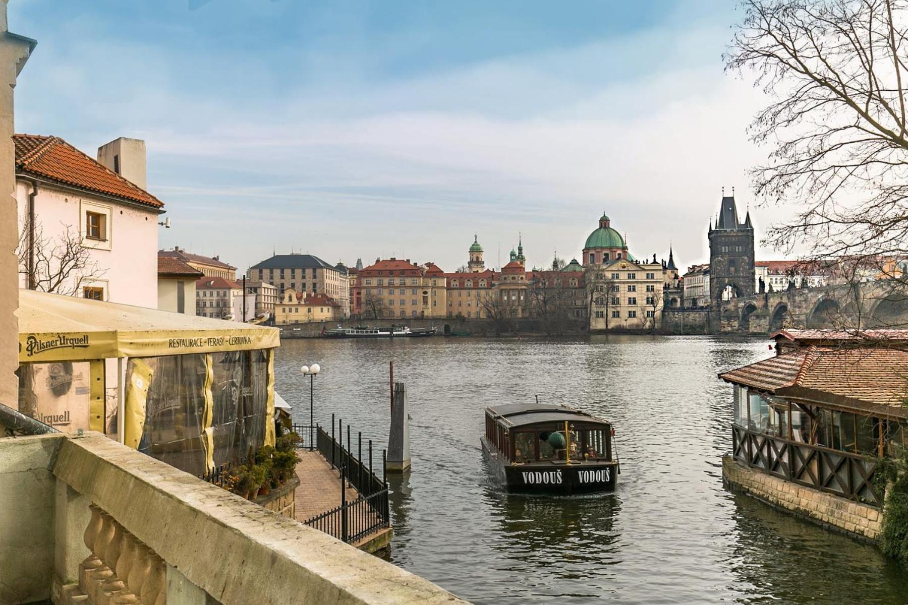 Two-Bedroom Apartment with Terrace and Charles Bridge View