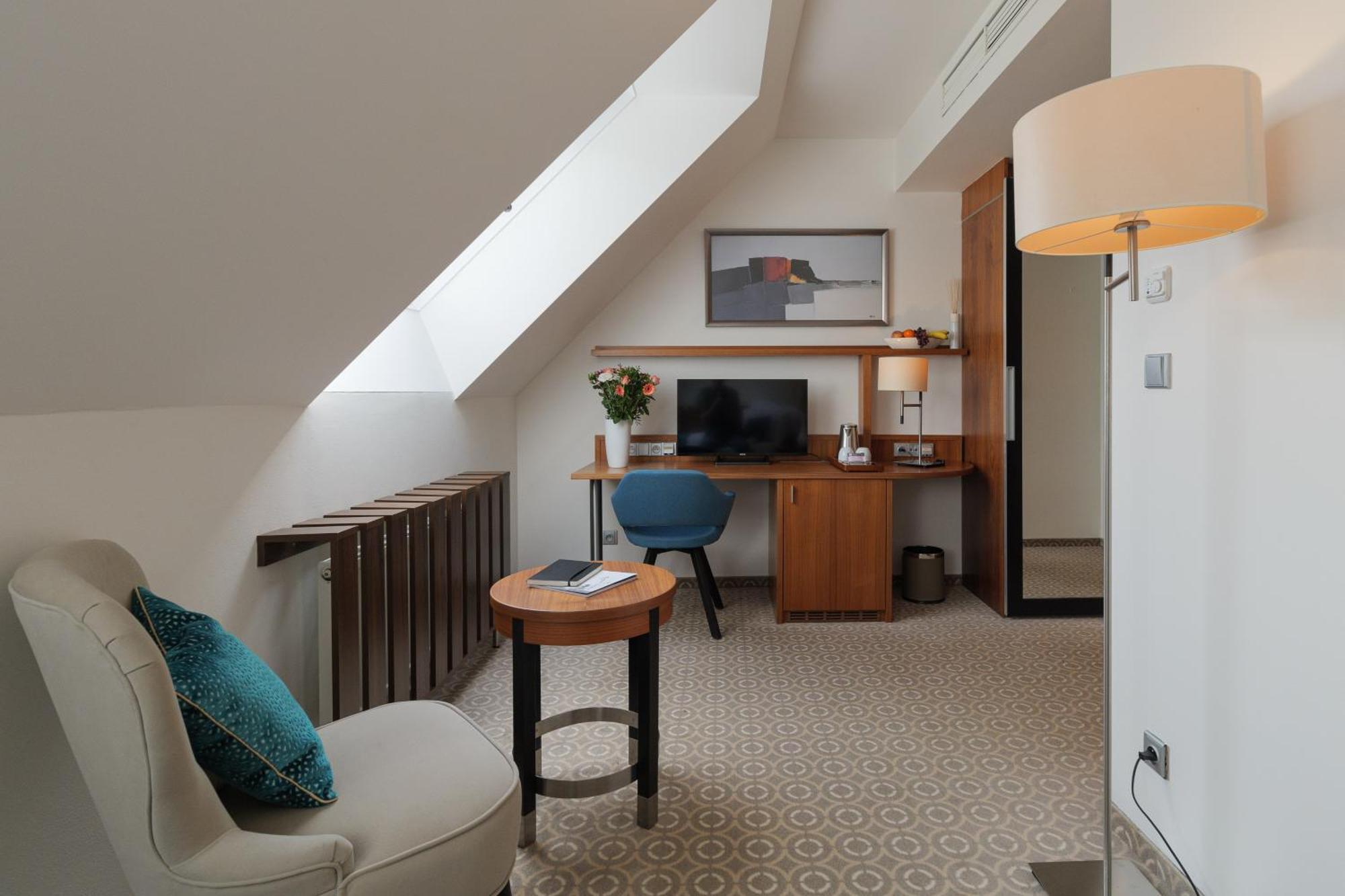 Single Room