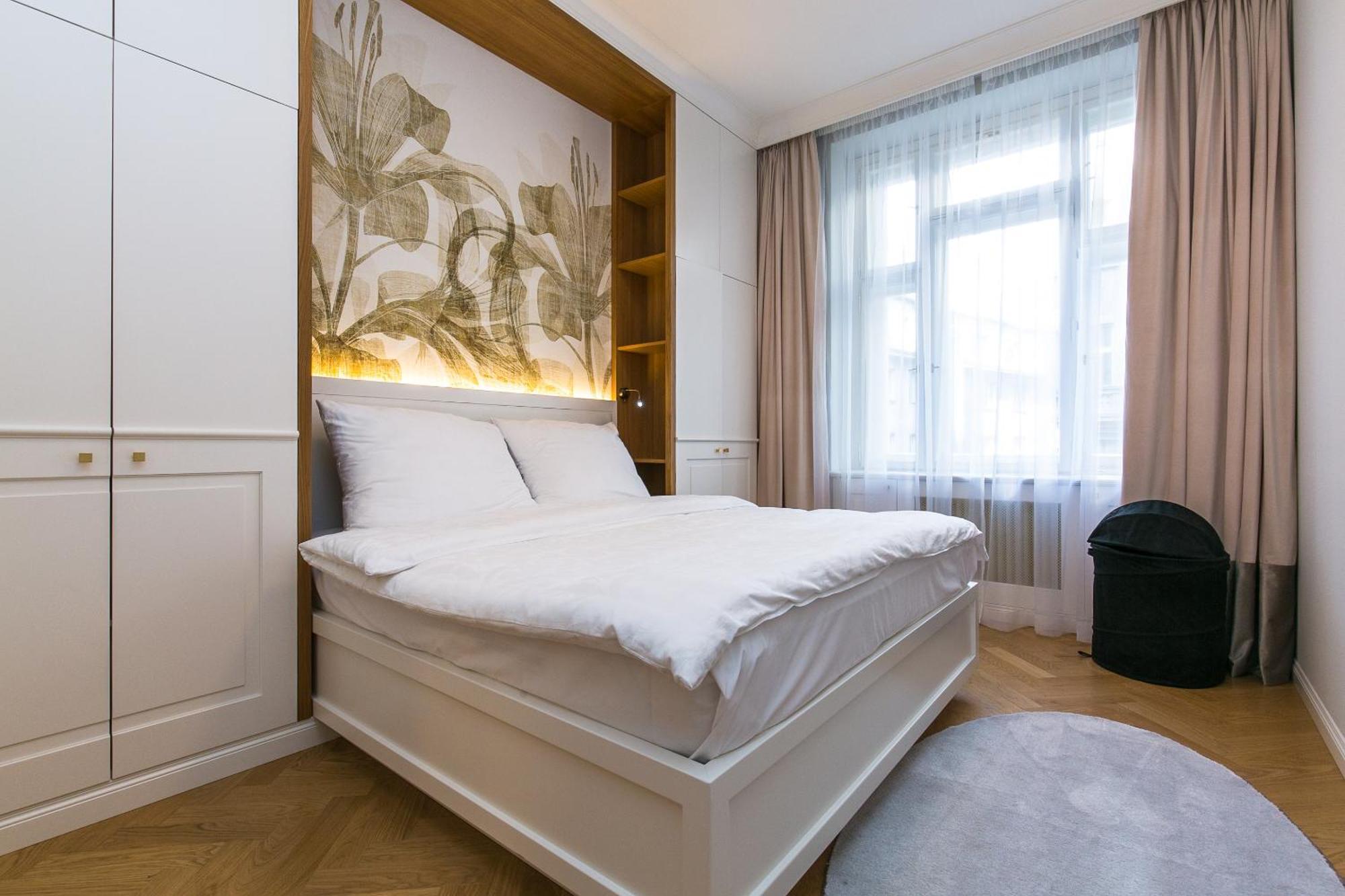 Suite with City View,1600264779:JPEG