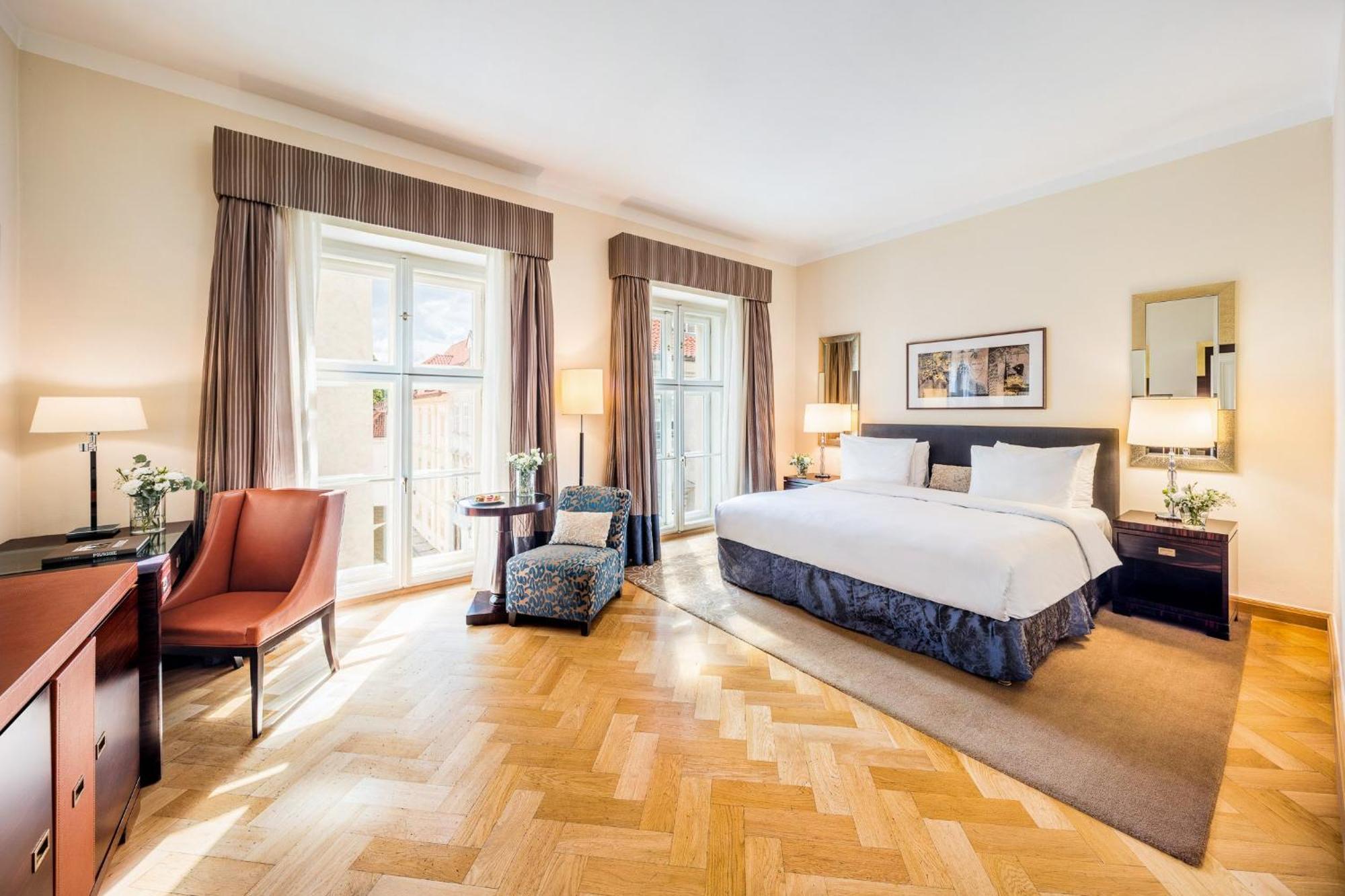 Chambre Lit King-Size Deluxe