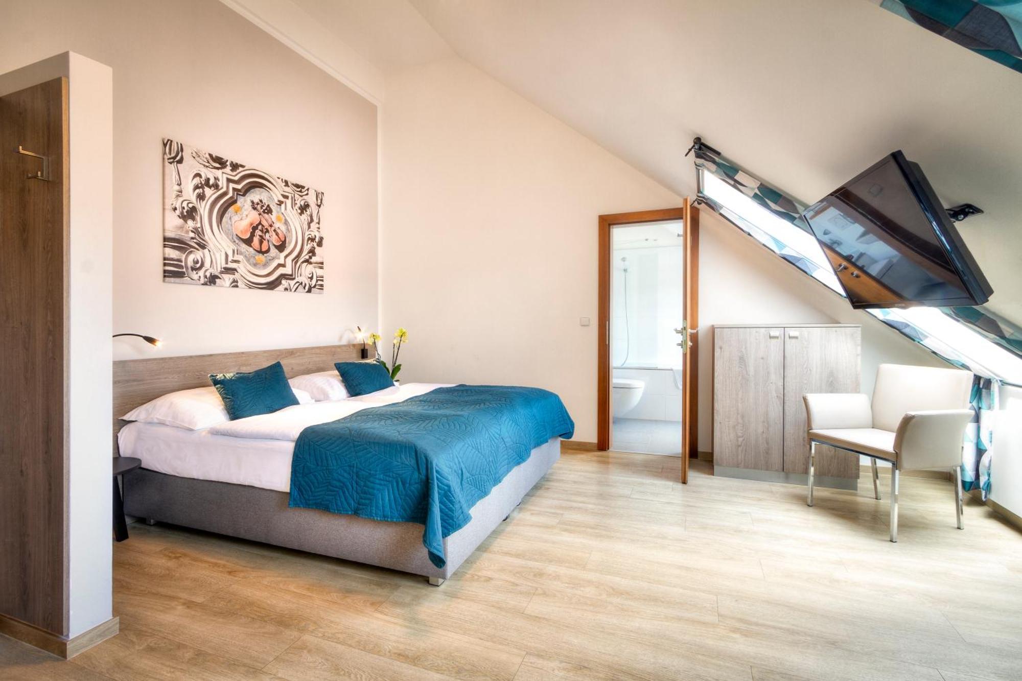 Superior Double Room Attic