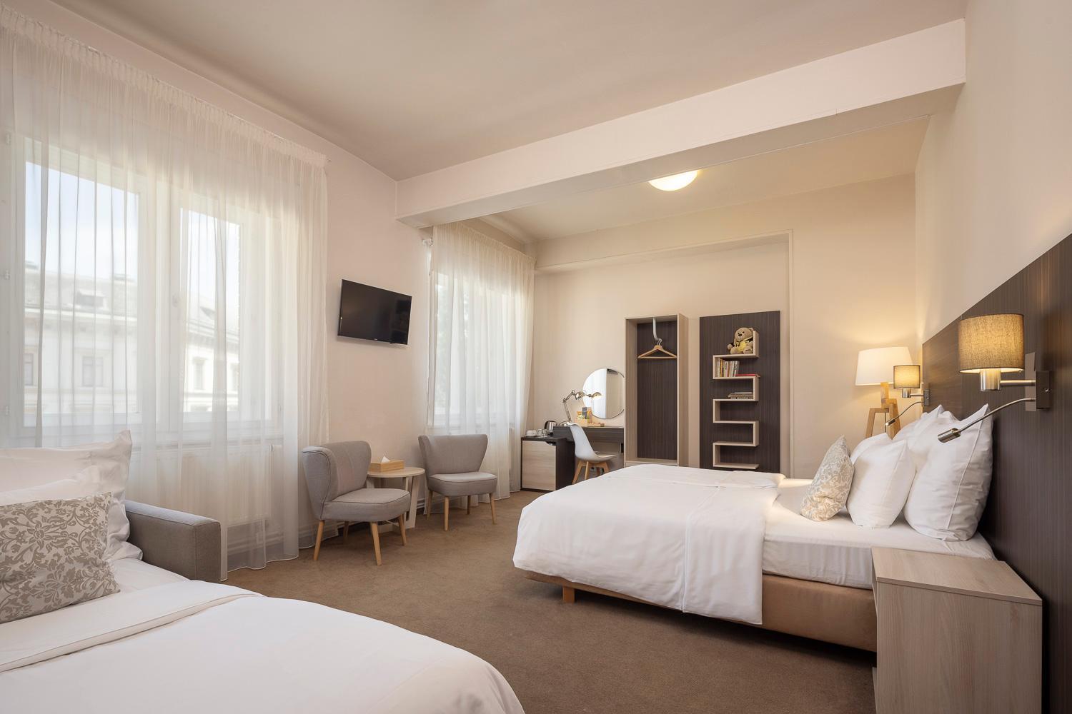 Double or Twin Room Extra Bed
