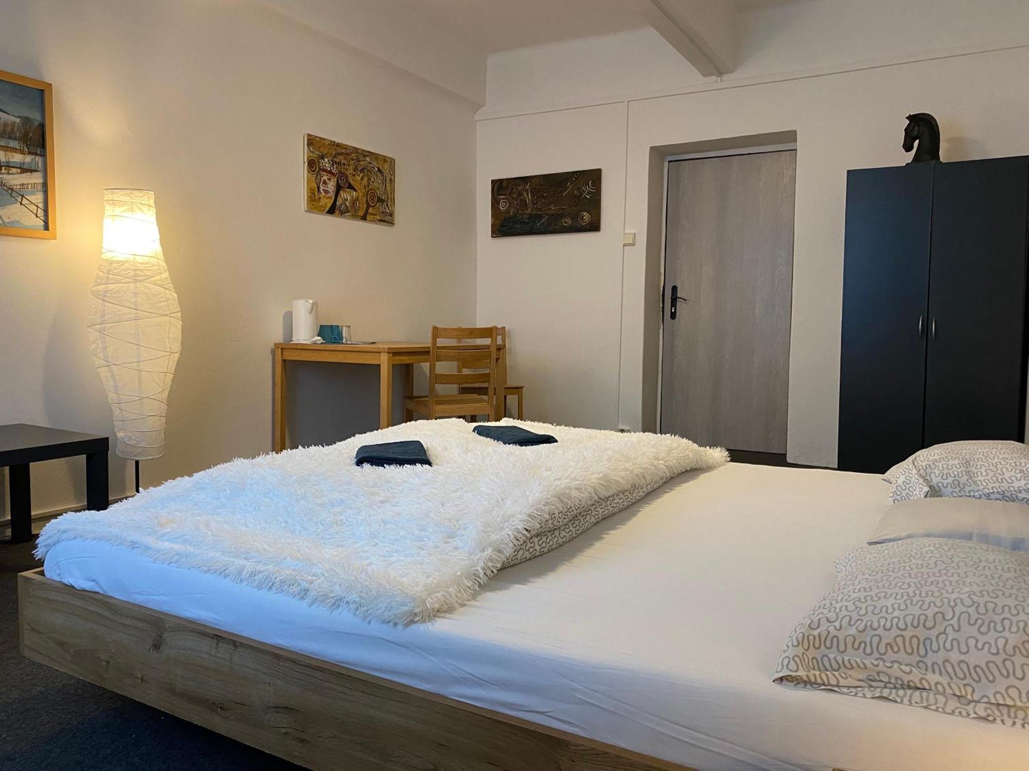 Standard Double Room,996784189:JPEG