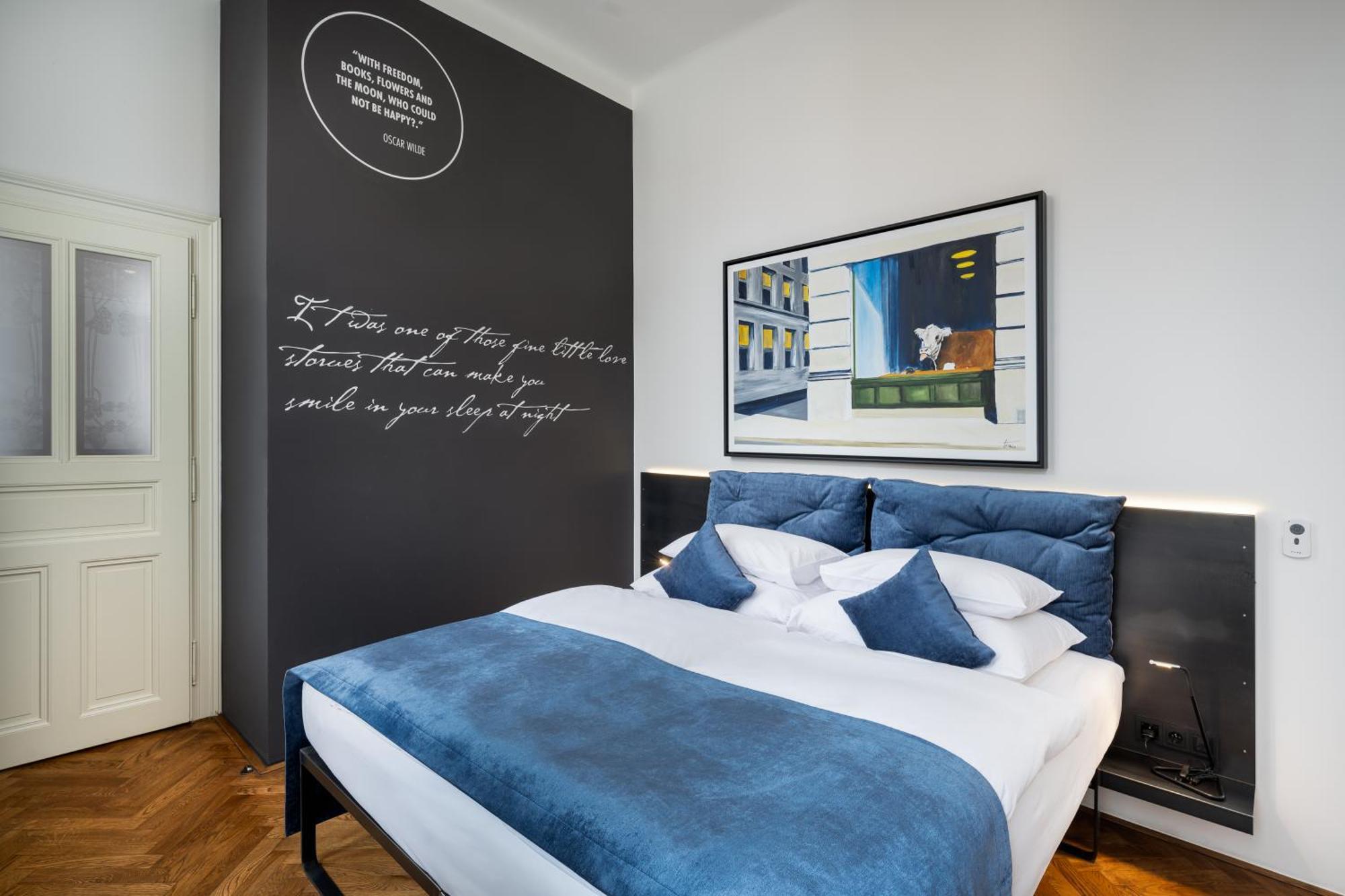 One-Bedroom Apartment,1646357396:JPEG