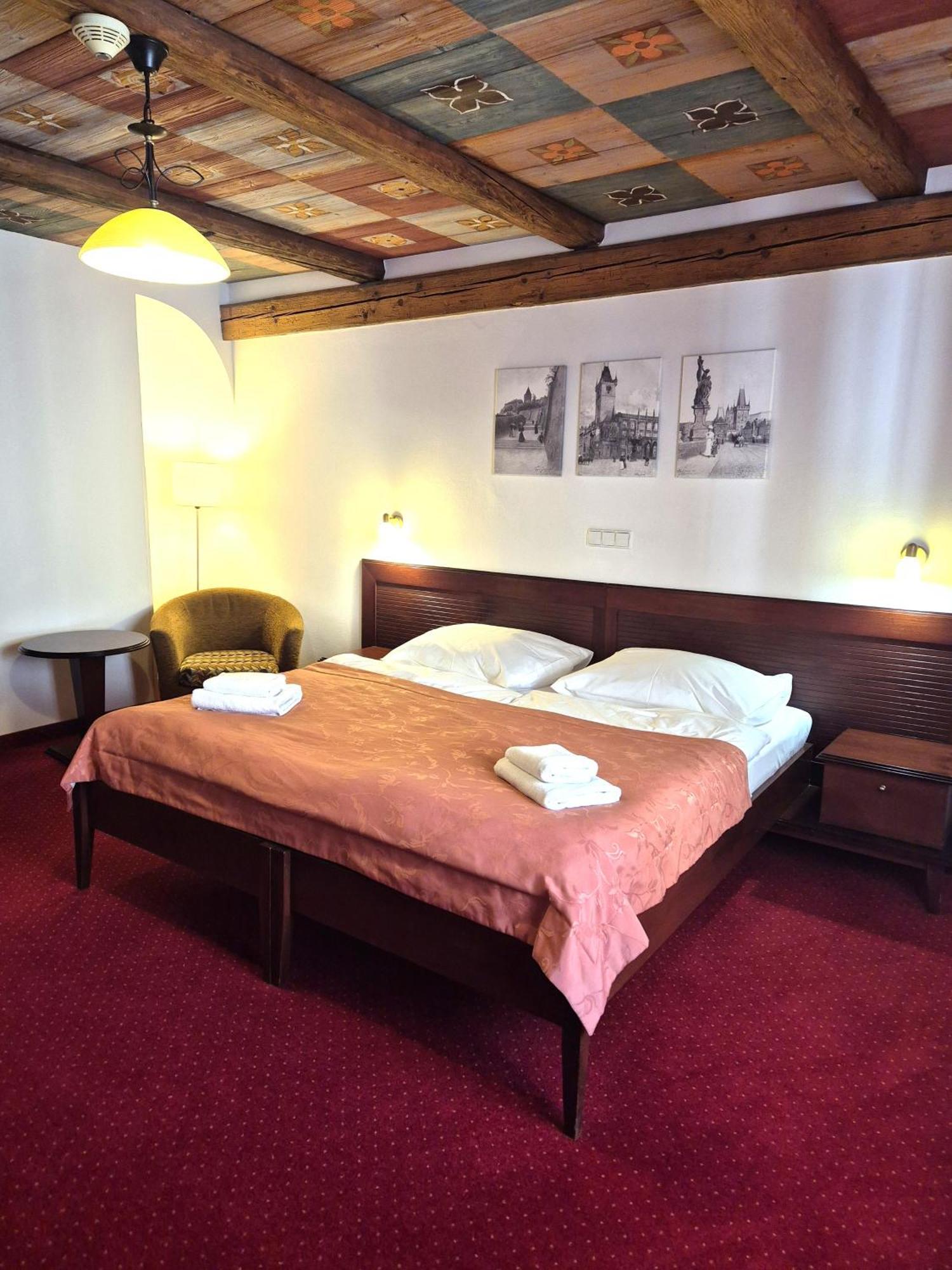 Standard Triple Room,1651163005:JPEG