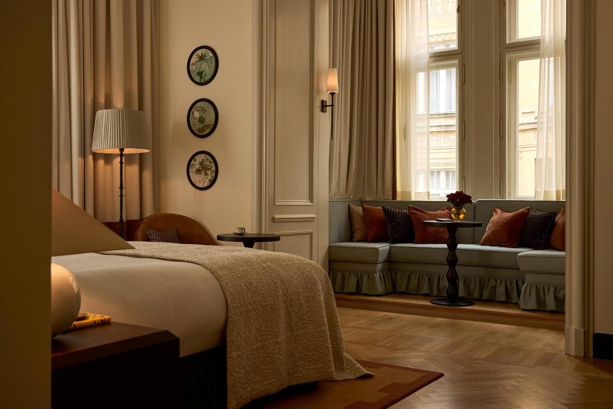 Large Double Room