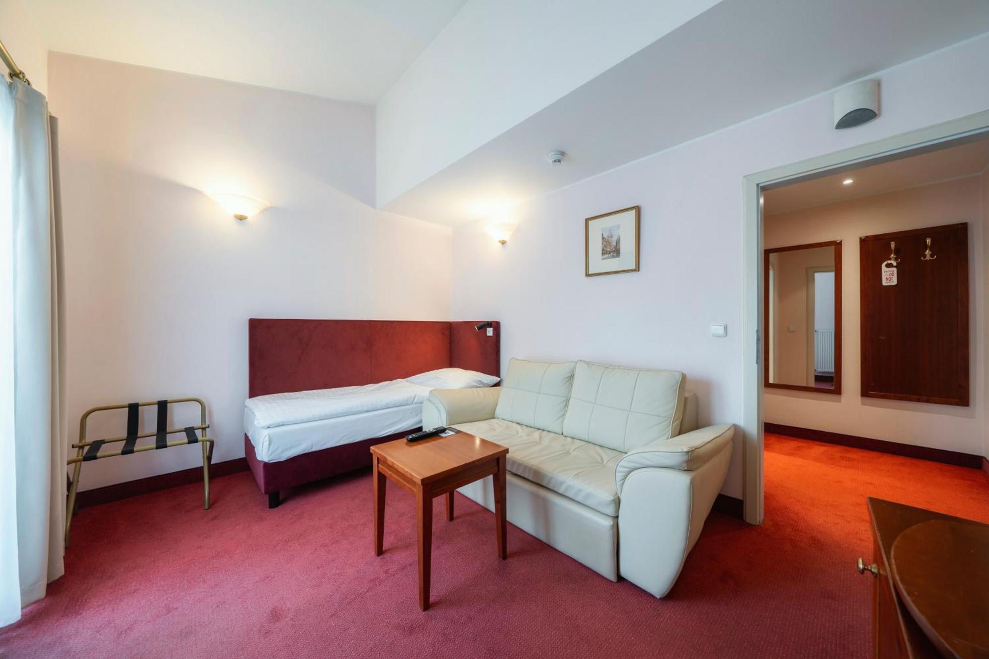 Deluxe Suite Balcony