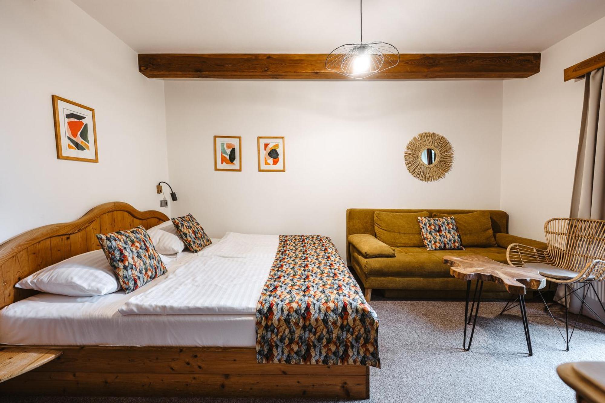 Standard Double Room,1697920008:JPEG
