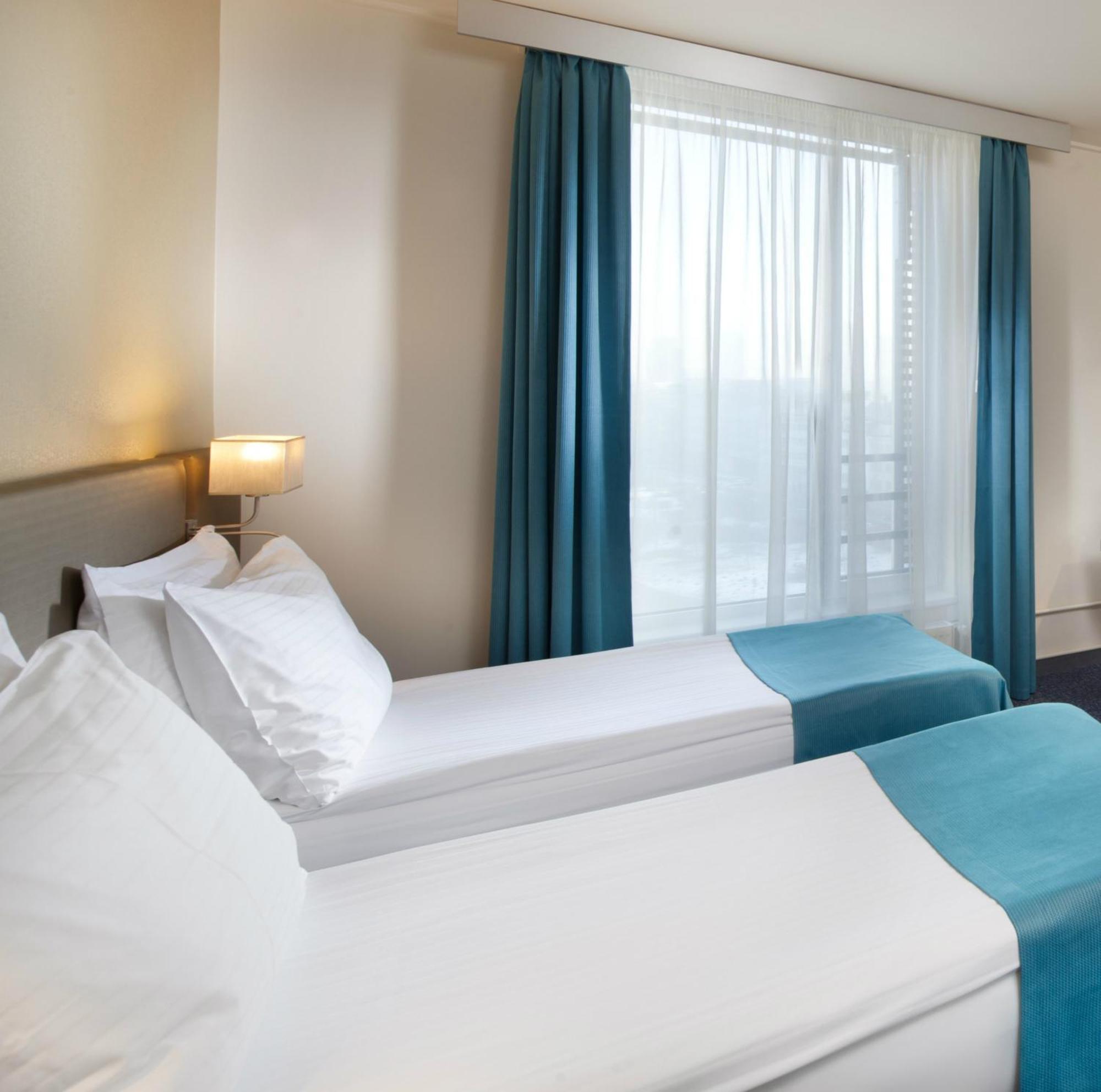 Standard Twin Room Two Twin Beds