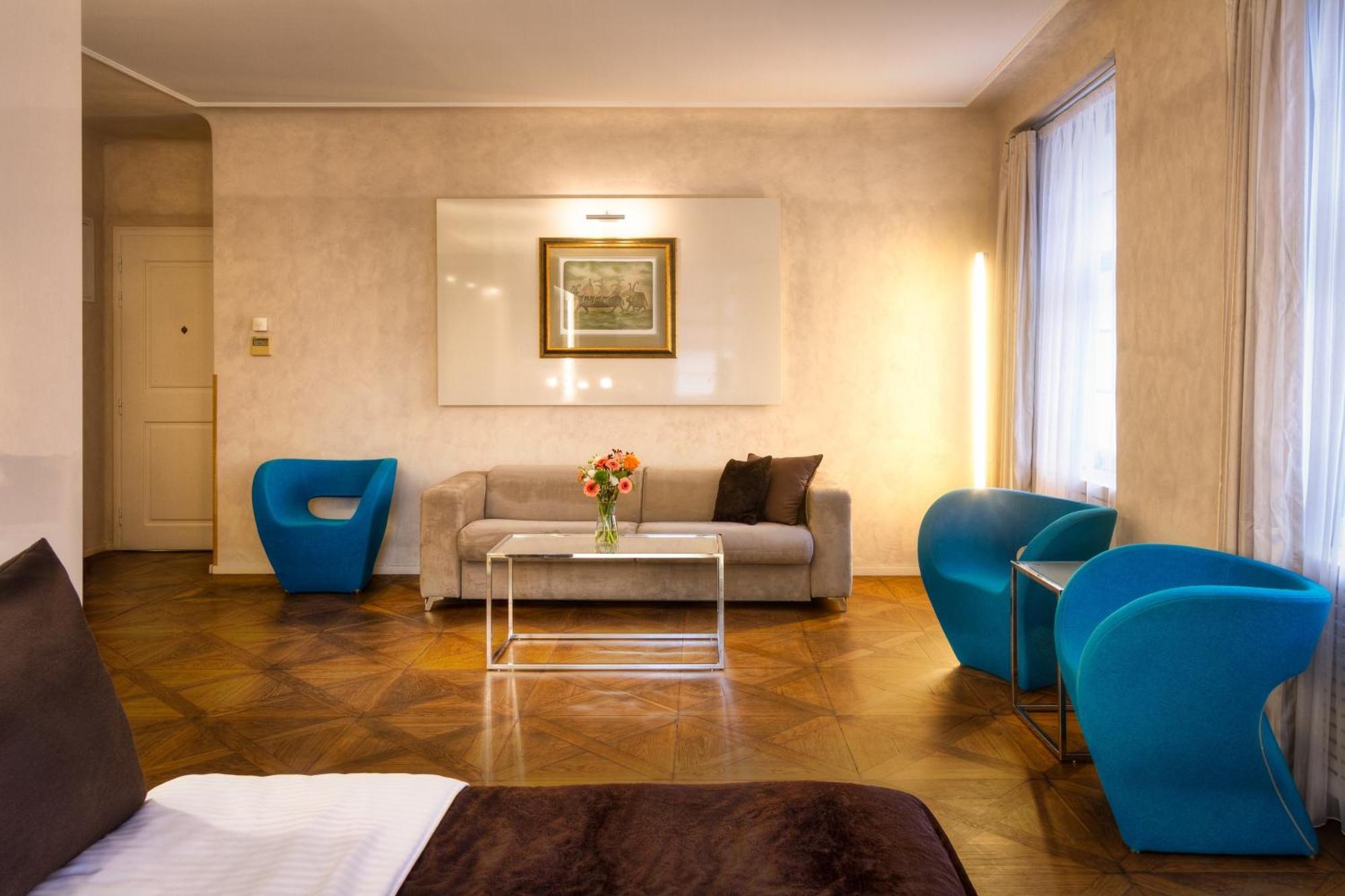 Executive Suite Castle View