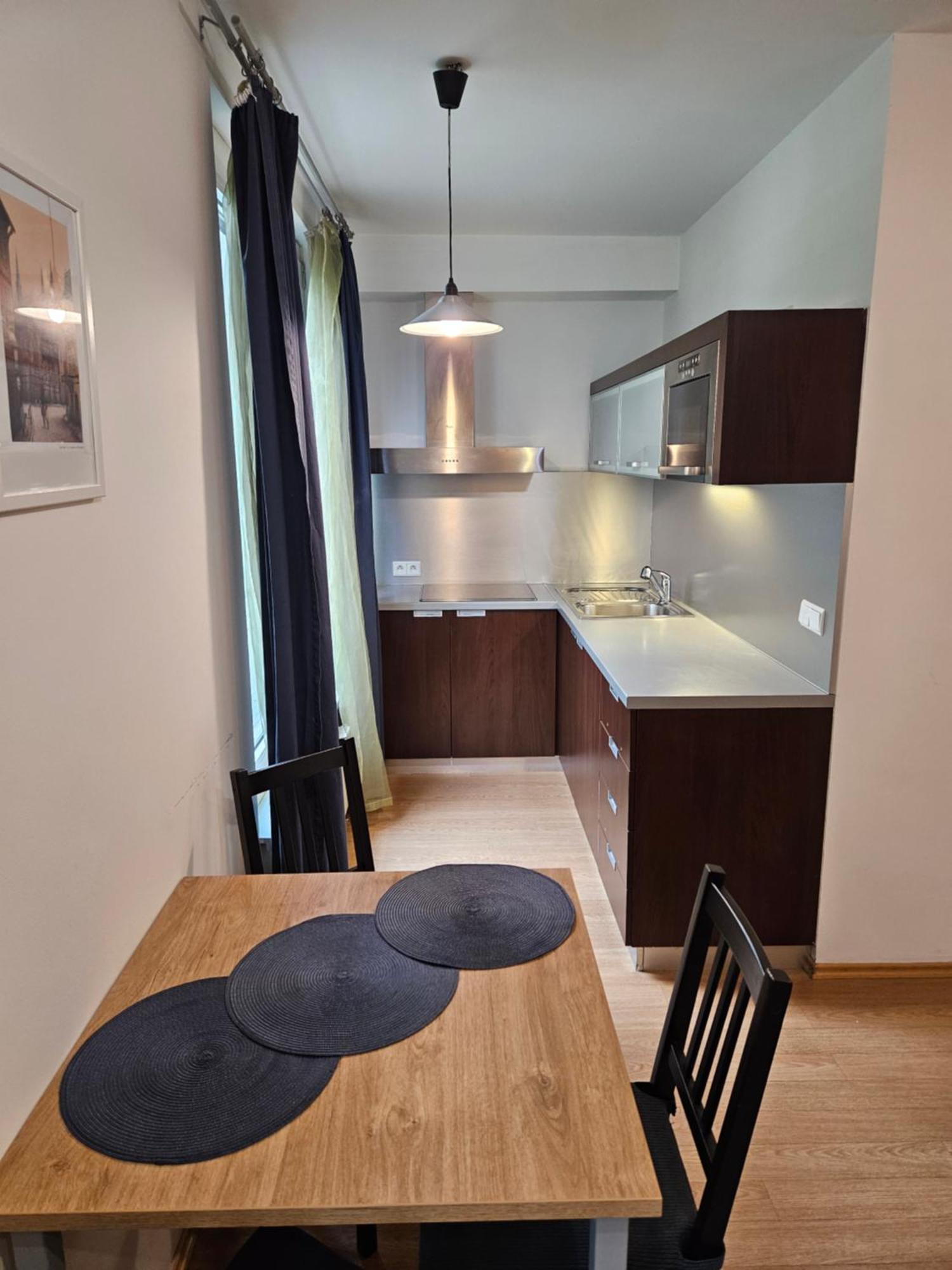 One-Bedroom Standard Apartment
