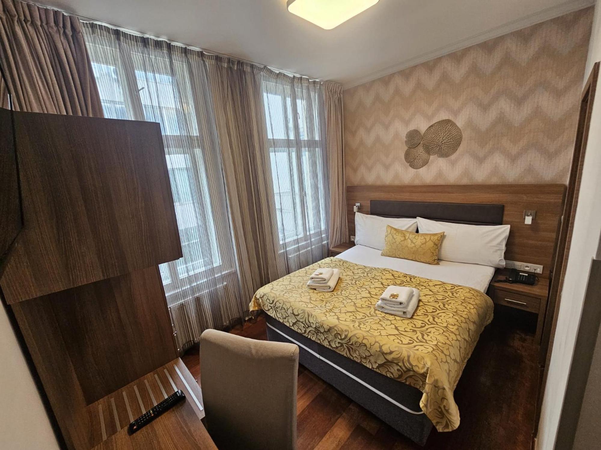 Economy Double Room