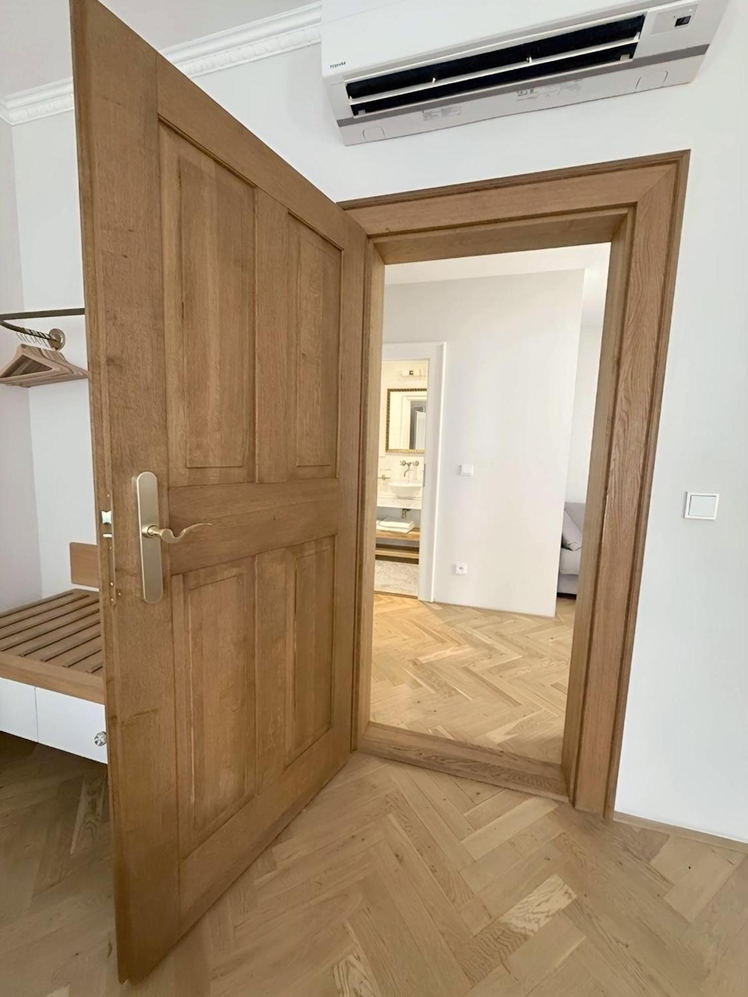 Charles Bridge View Suite