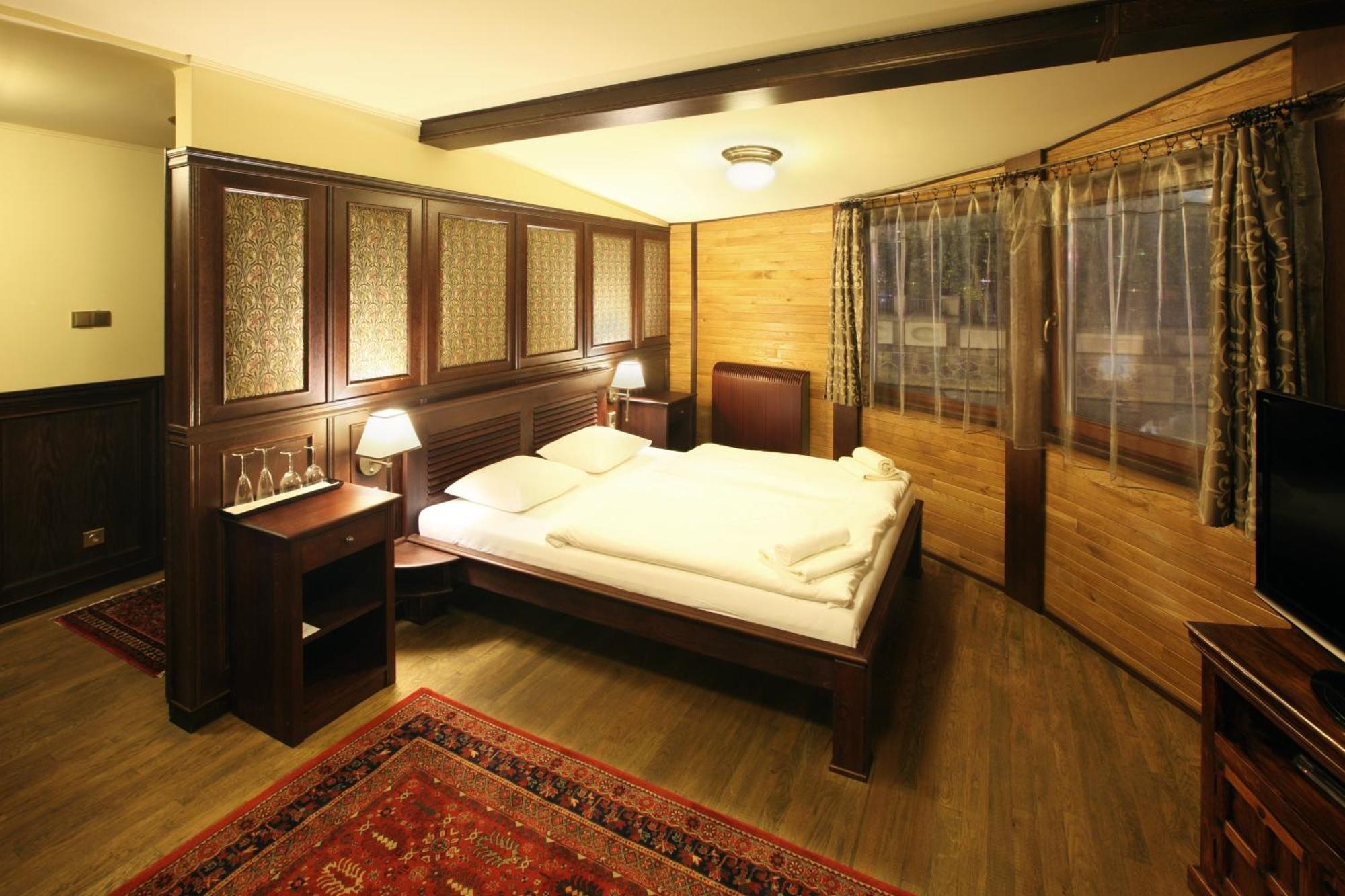 Deluxe Junior Suite Terrace,1580443897:JPEG