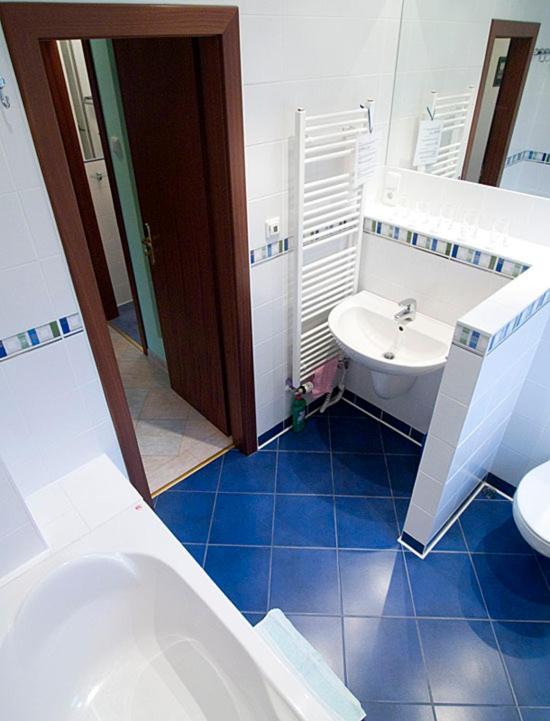 Duplex Apartment,26937185:JPEG