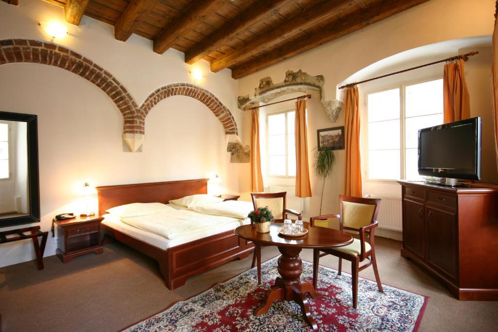 Superior Double Room Extra Bed