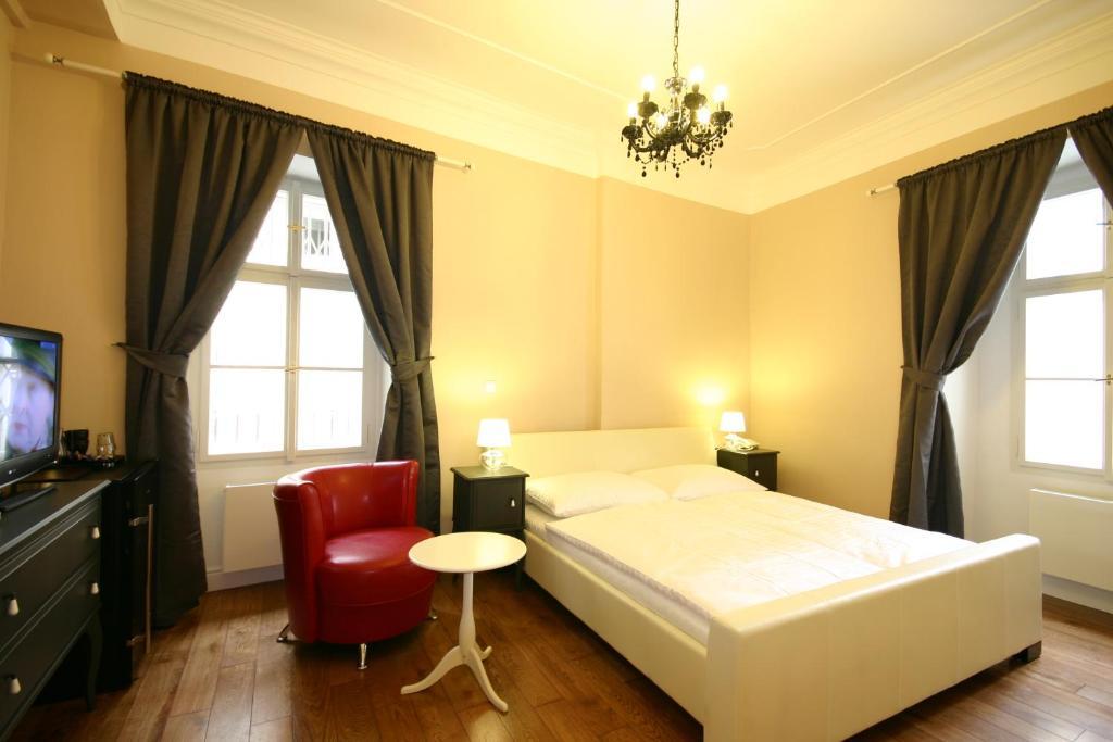 Superior Double Room Extra Bed