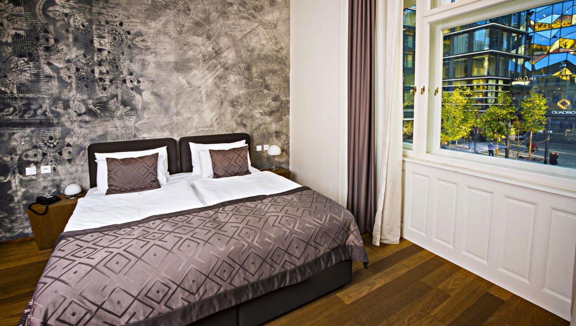 Superior Double or Twin Room Square View
