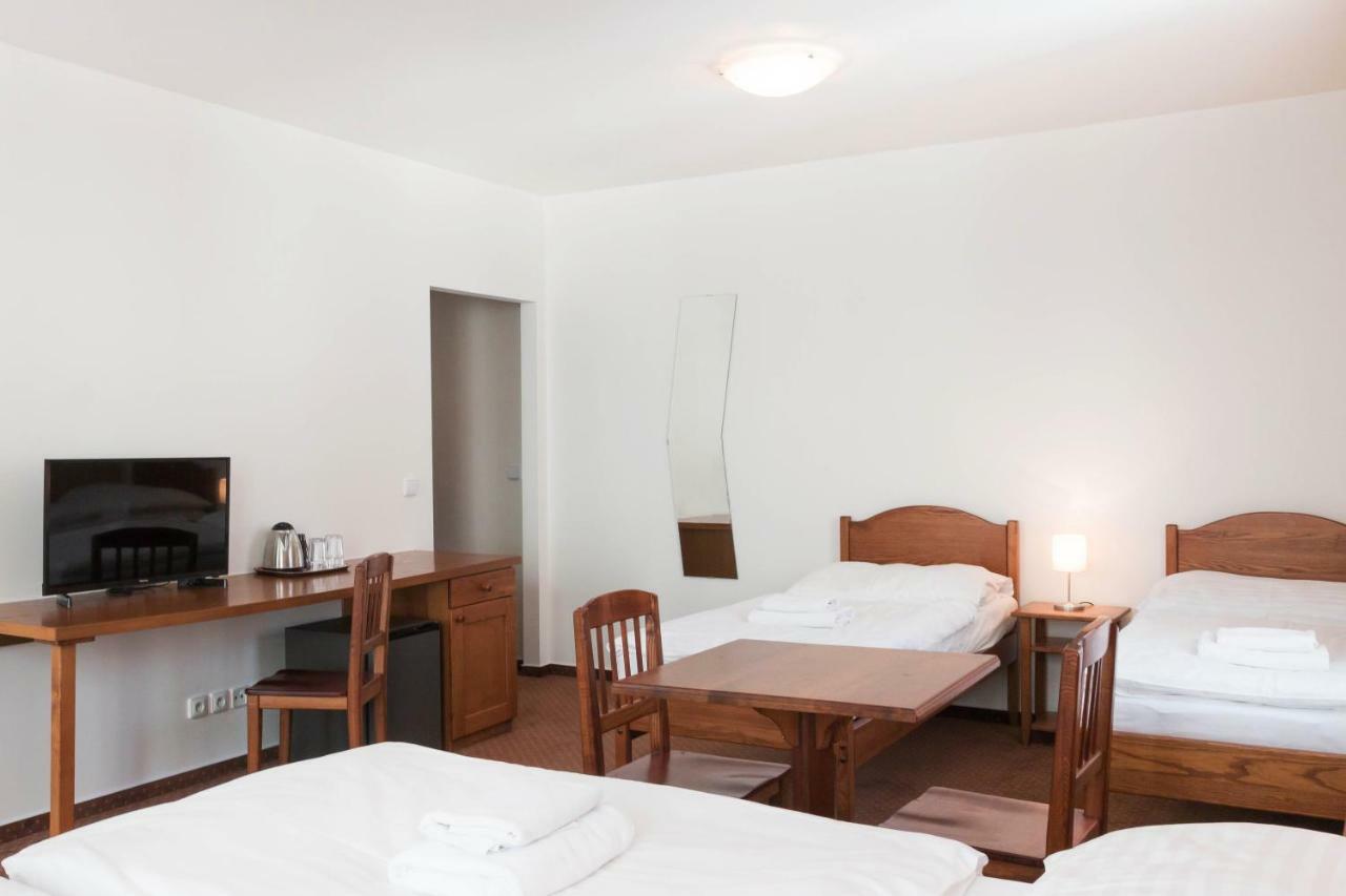 Quadruple Room,807233427:JPEG