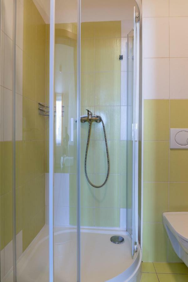 Triple Room,813338502:JPEG