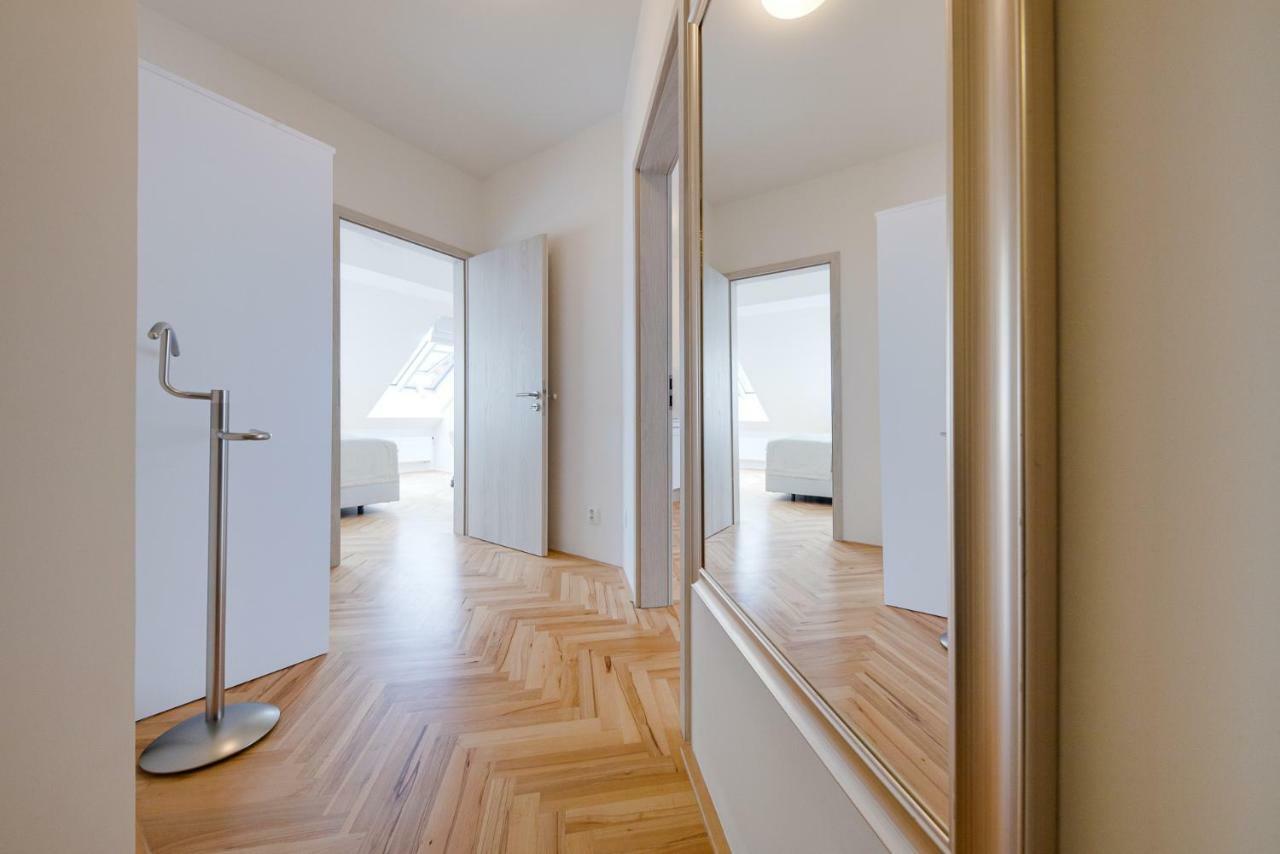 Apartamento con terraza
