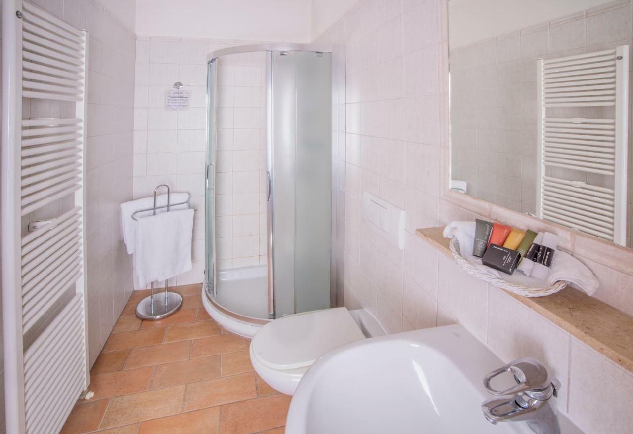 Triple Room,1586821769:JPEG