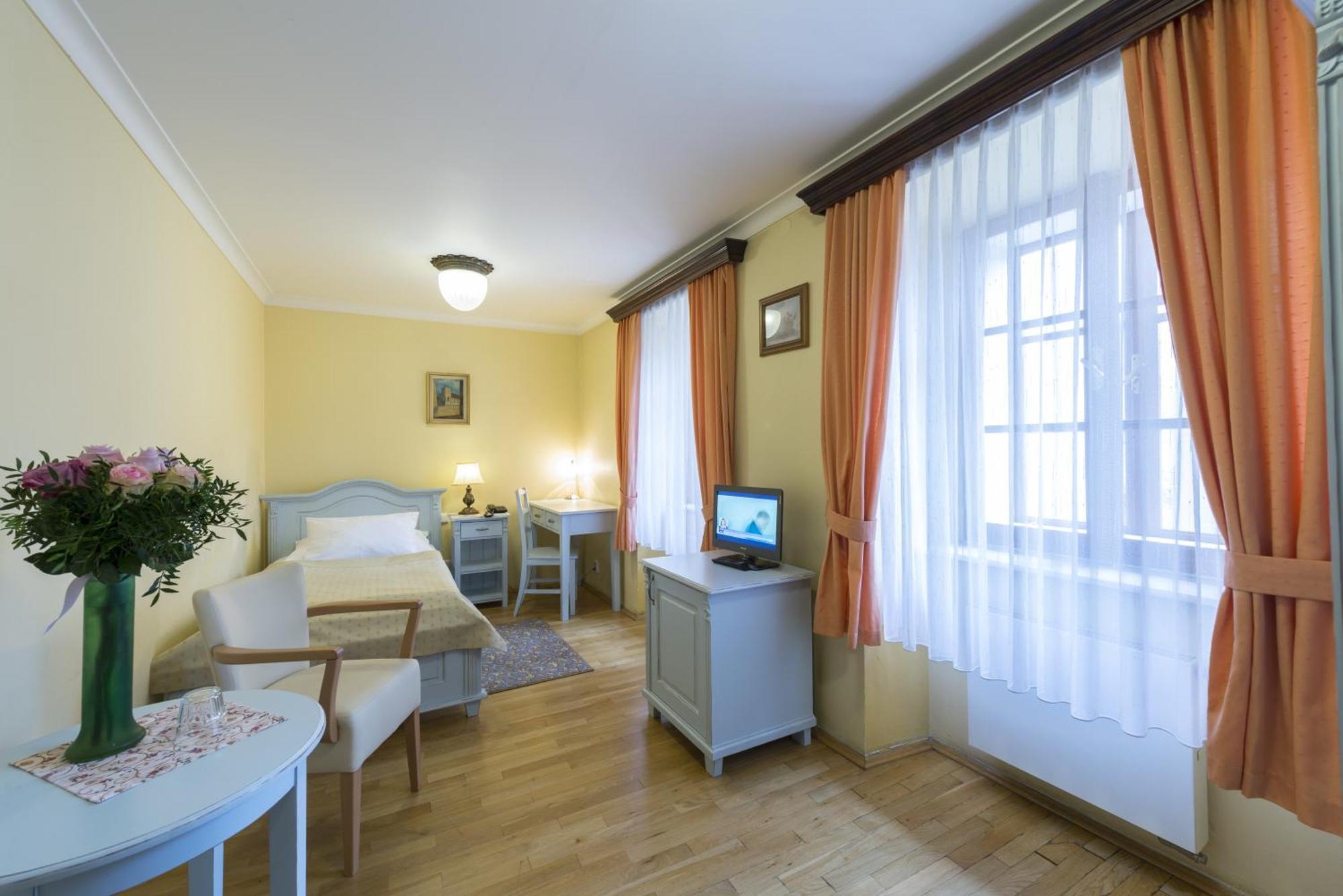 Single Room