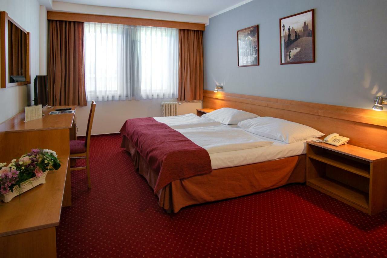 Standard Double Room Daily,910037293:JPEG