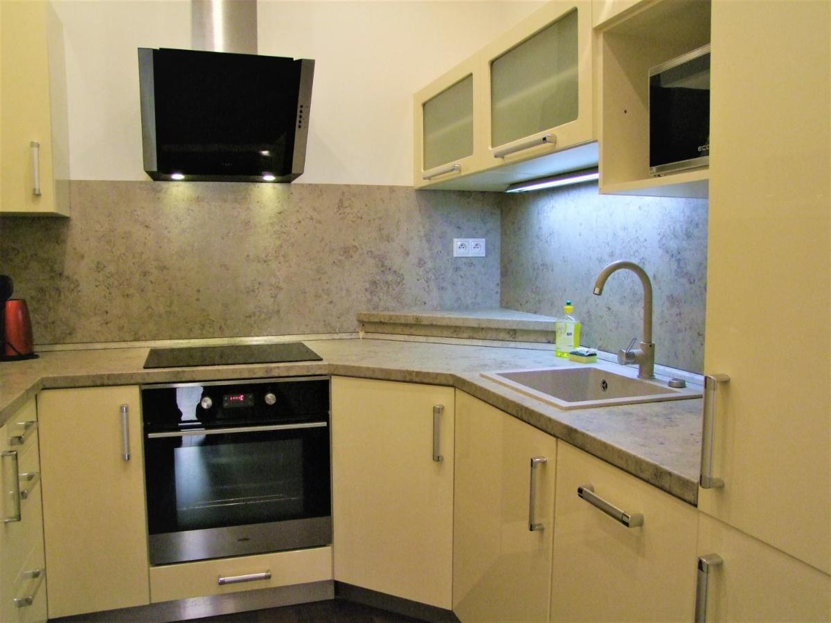 Two-Bedroom Apartment,936220702:JPEG