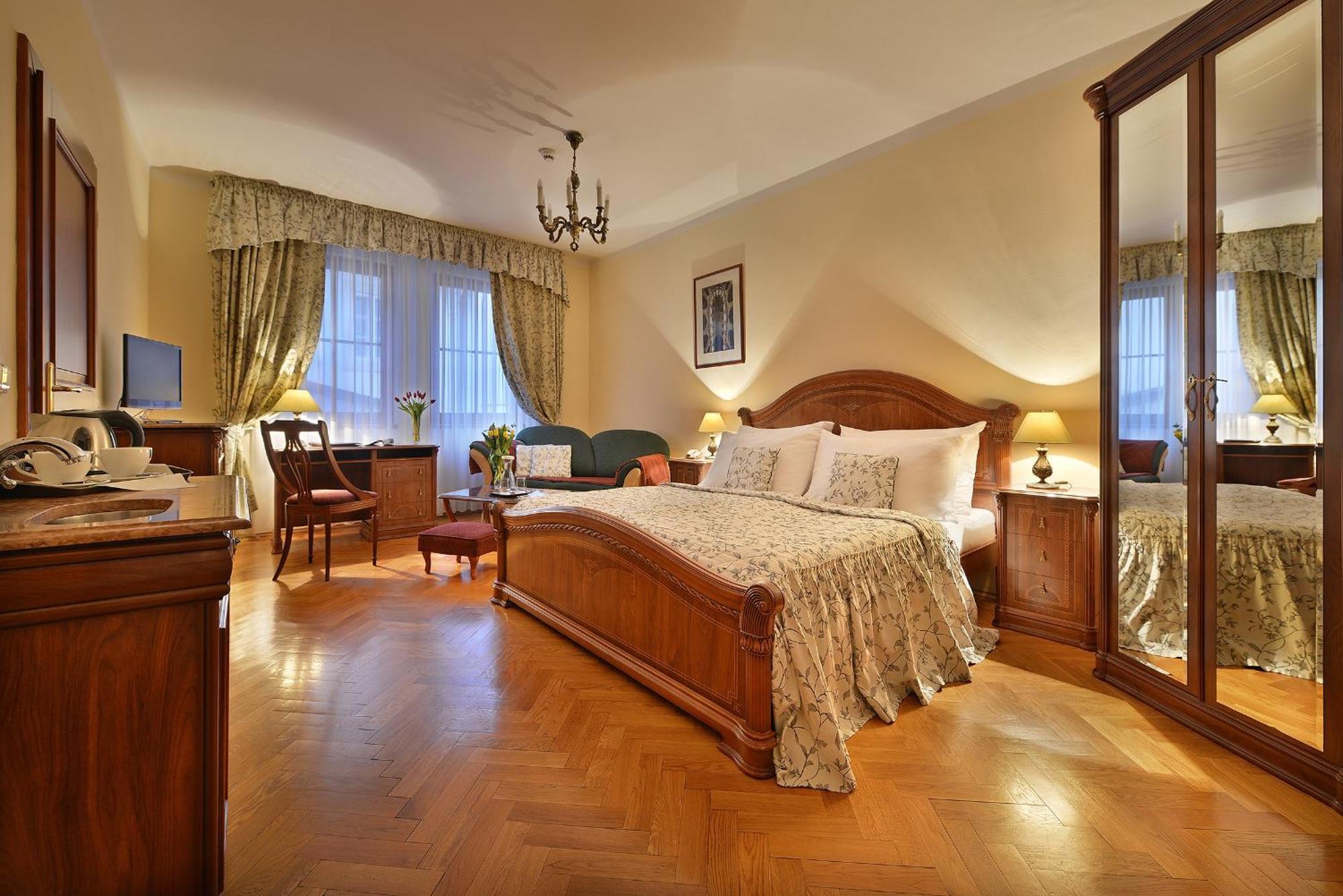 Standard Double or Twin Room